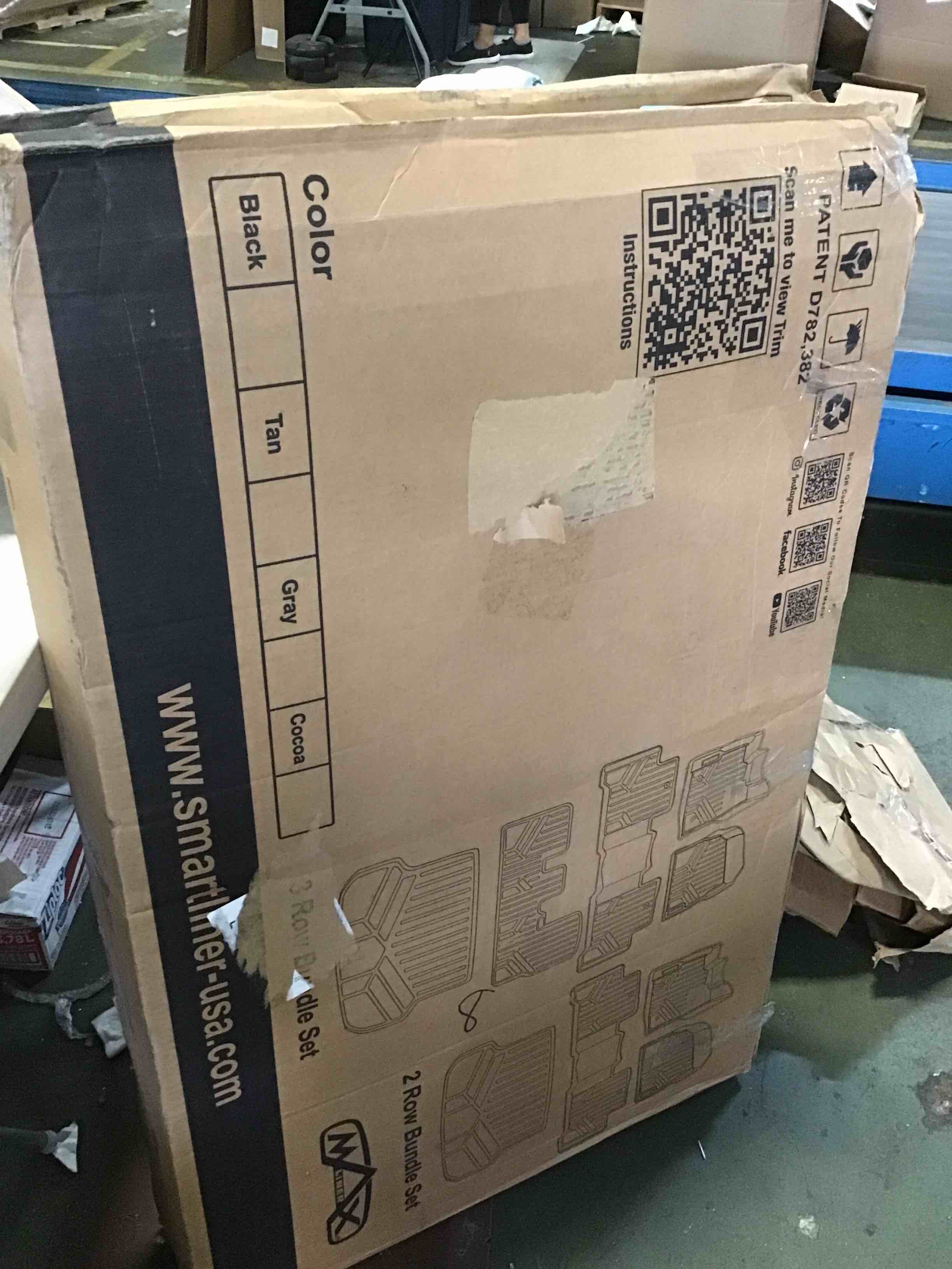 https://s3.amazonaws.com/lotting-images-prod/bidfta/BLU4835807_1685468502216.jpeg