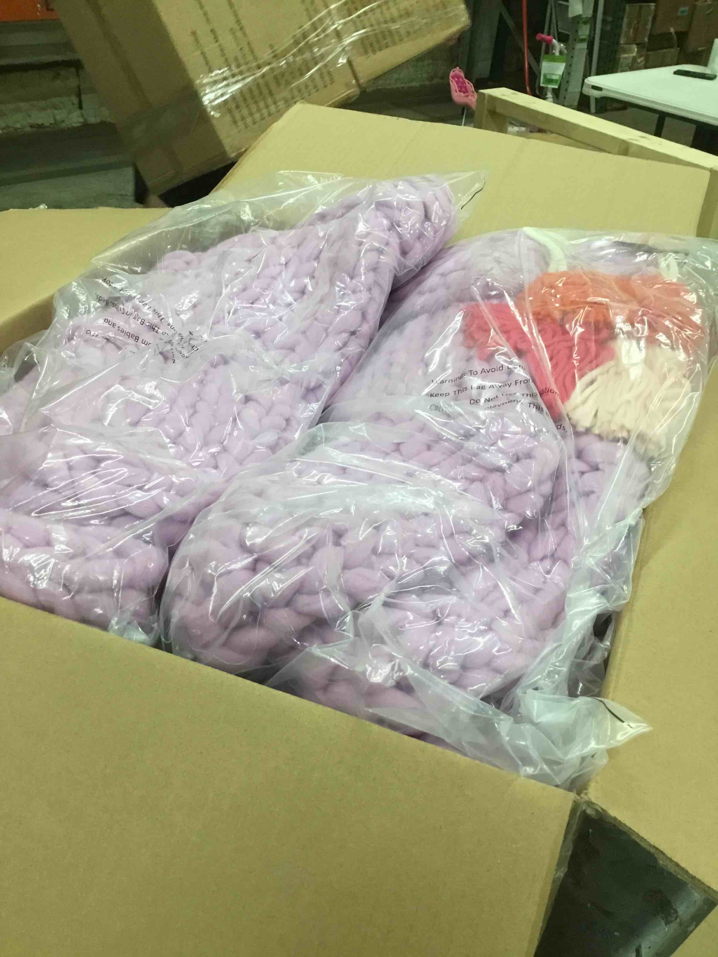 https://s3.amazonaws.com/lotting-images-prod/bidfta/BLU4847603_1689007103948.jpeg