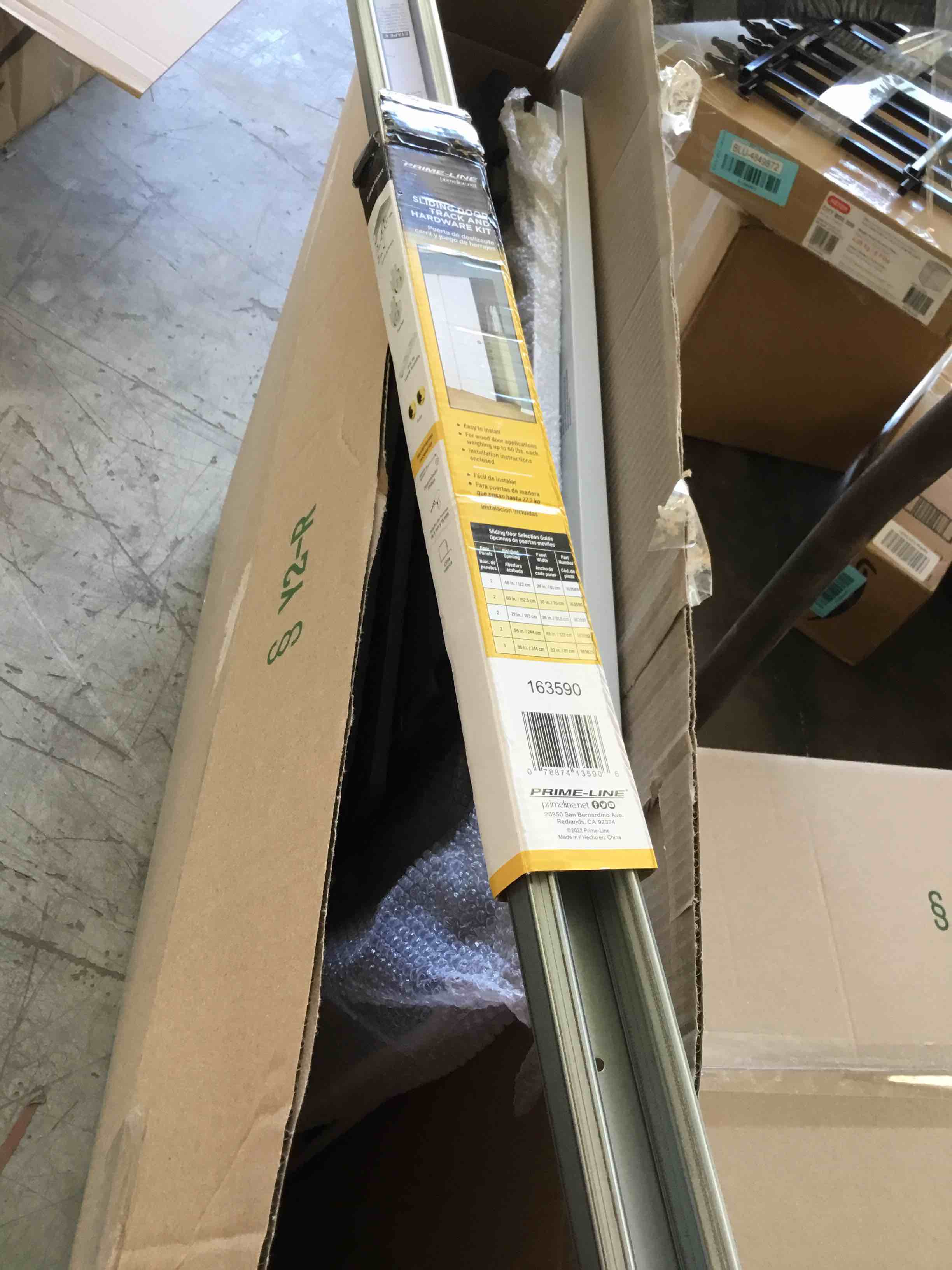 https://s3.amazonaws.com/lotting-images-prod/bidfta/BLU4849874_1691078666120.jpeg