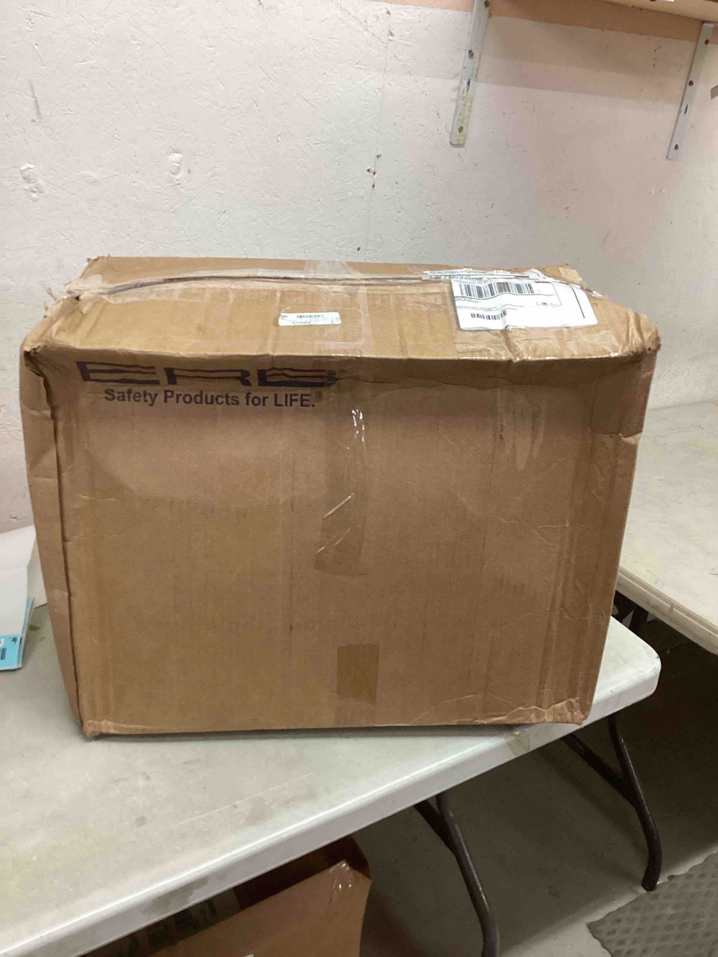 https://s3.amazonaws.com/lotting-images-prod/bidfta/BLU4850994_1689202694840.jpeg