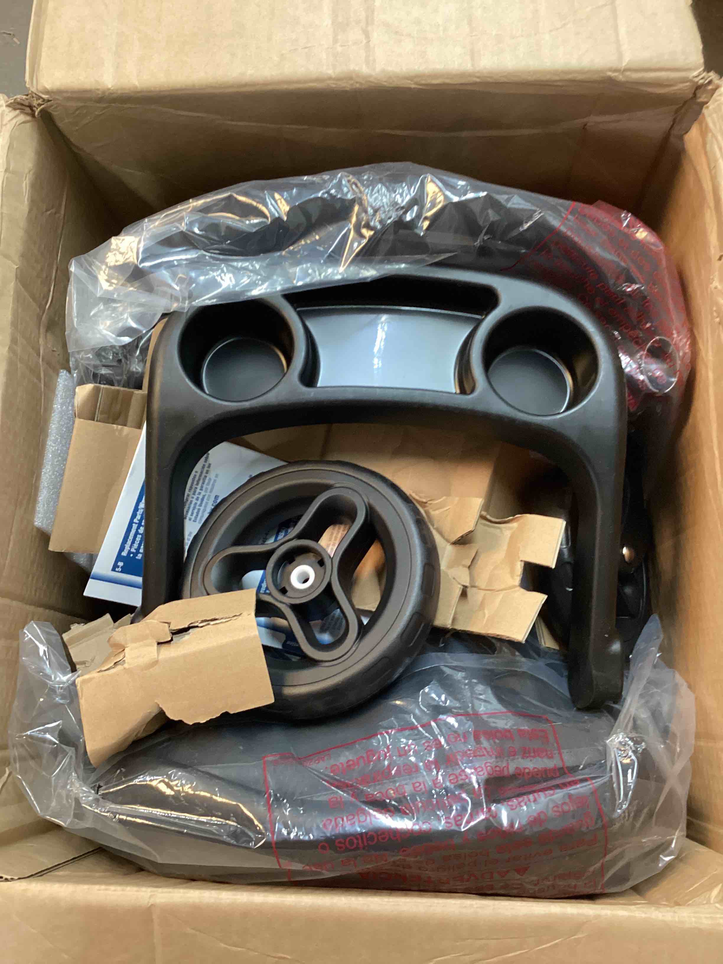 https://s3.amazonaws.com/lotting-images-prod/bidfta/BLU4851524_1693671073620.jpeg