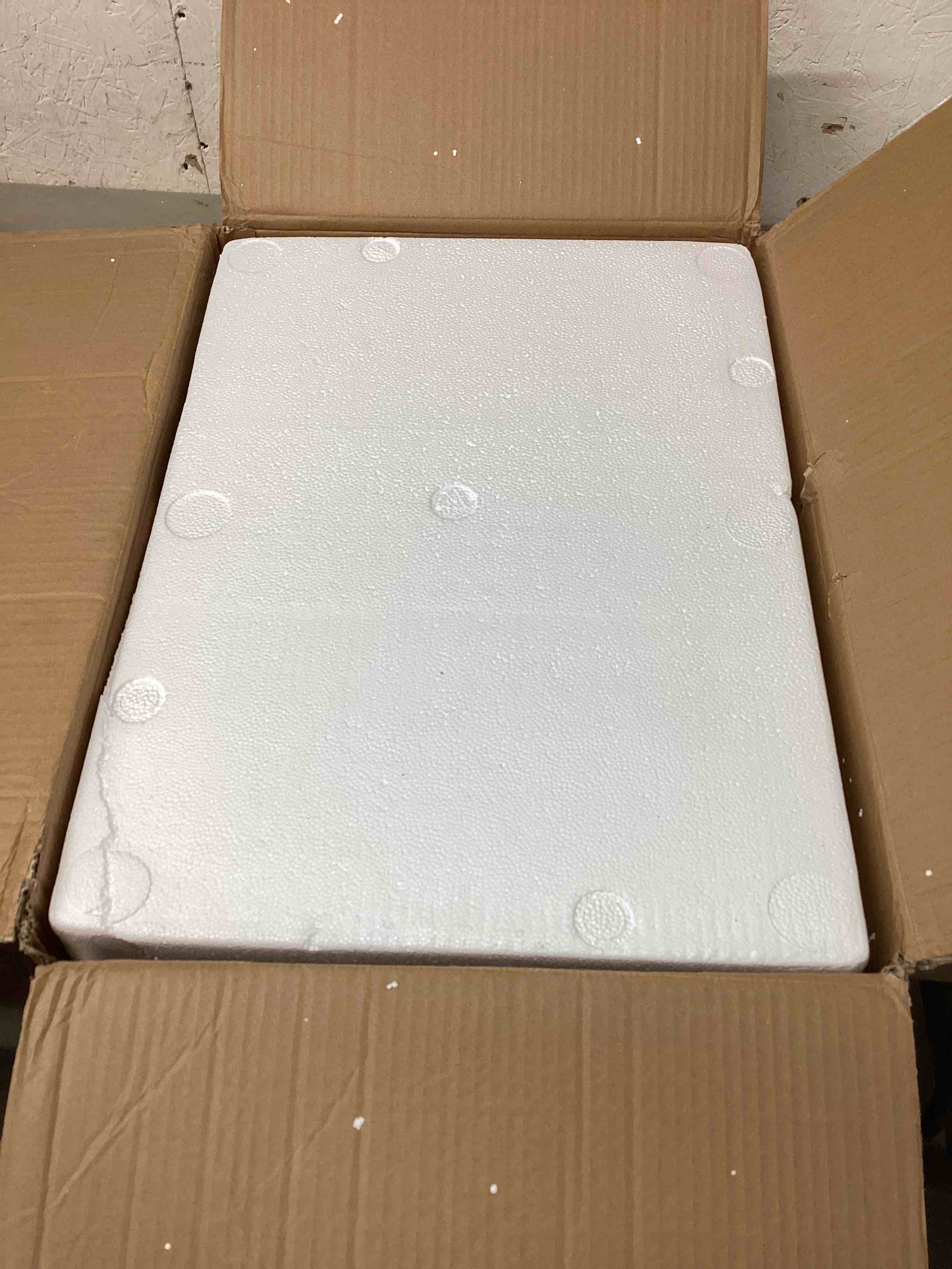 https://s3.amazonaws.com/lotting-images-prod/bidfta/BLU4851531_1693674741790.jpeg