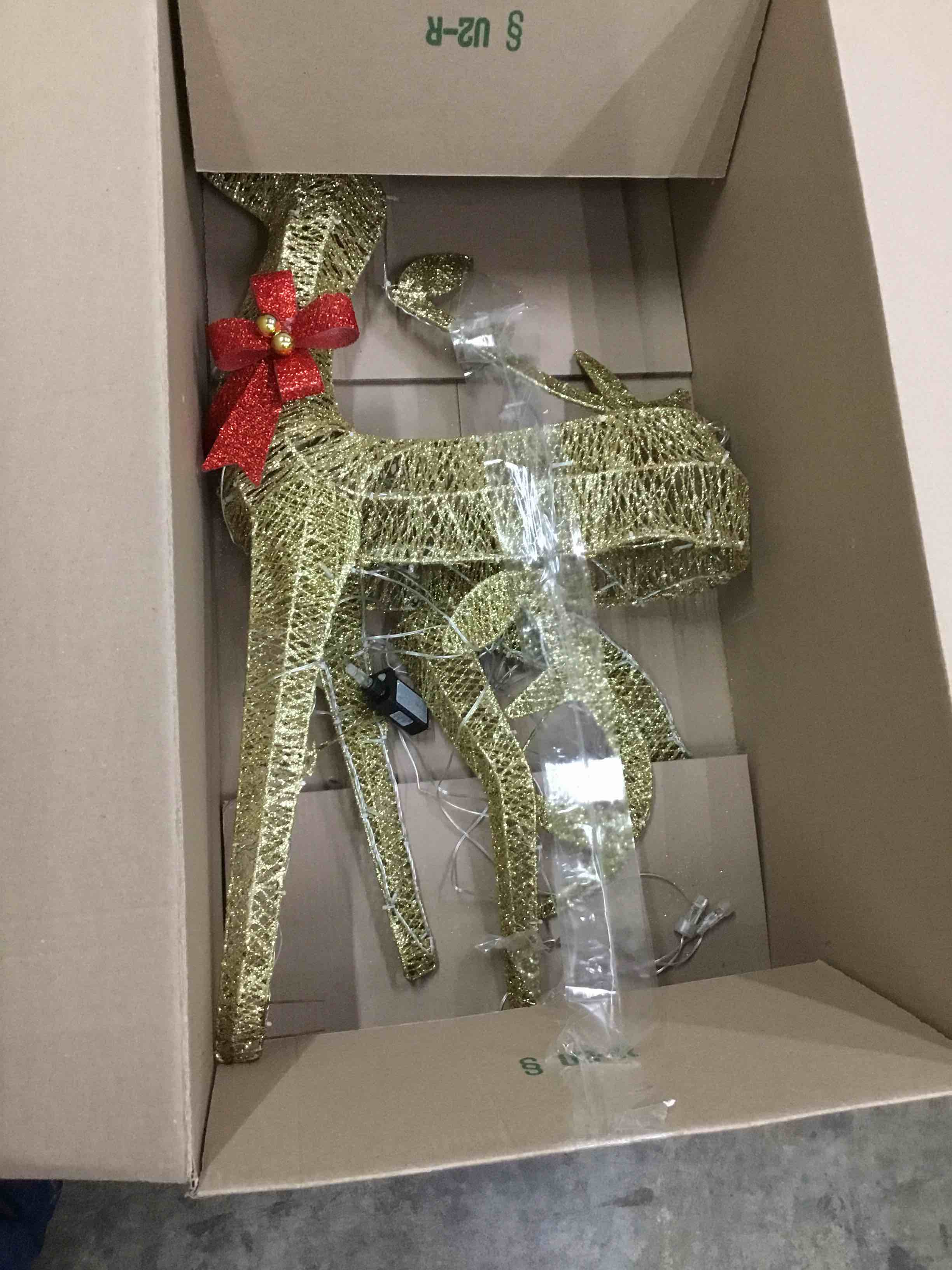 https://s3.amazonaws.com/lotting-images-prod/bidfta/BLU4853670_1708722994581.jpeg