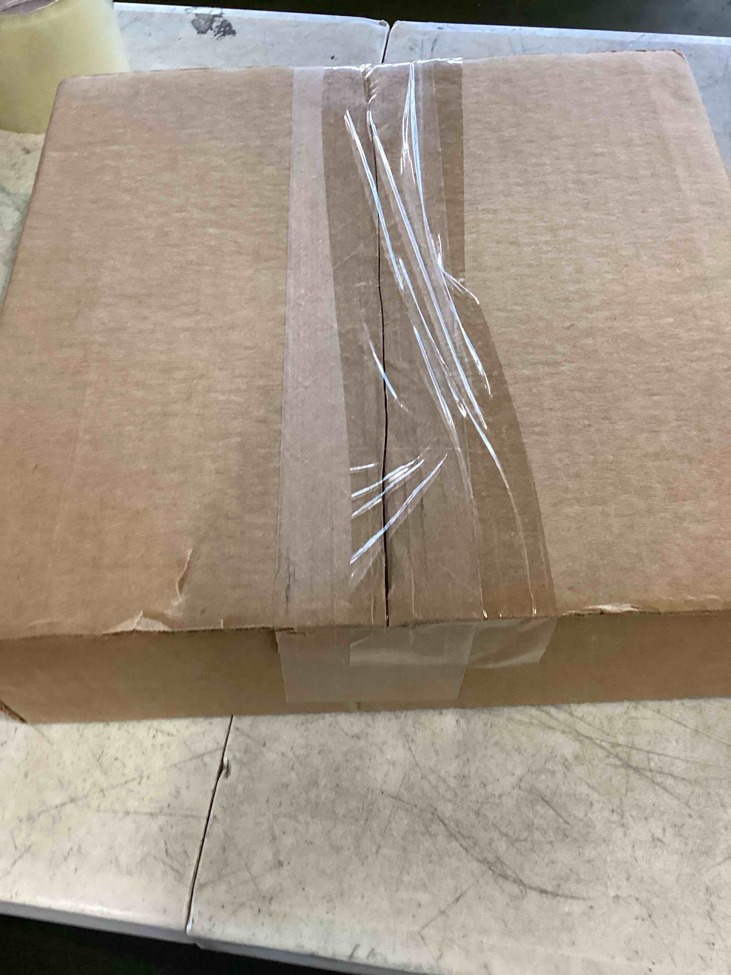 https://s3.amazonaws.com/lotting-images-prod/bidfta/BLU4855192_1721420331377.jpeg
