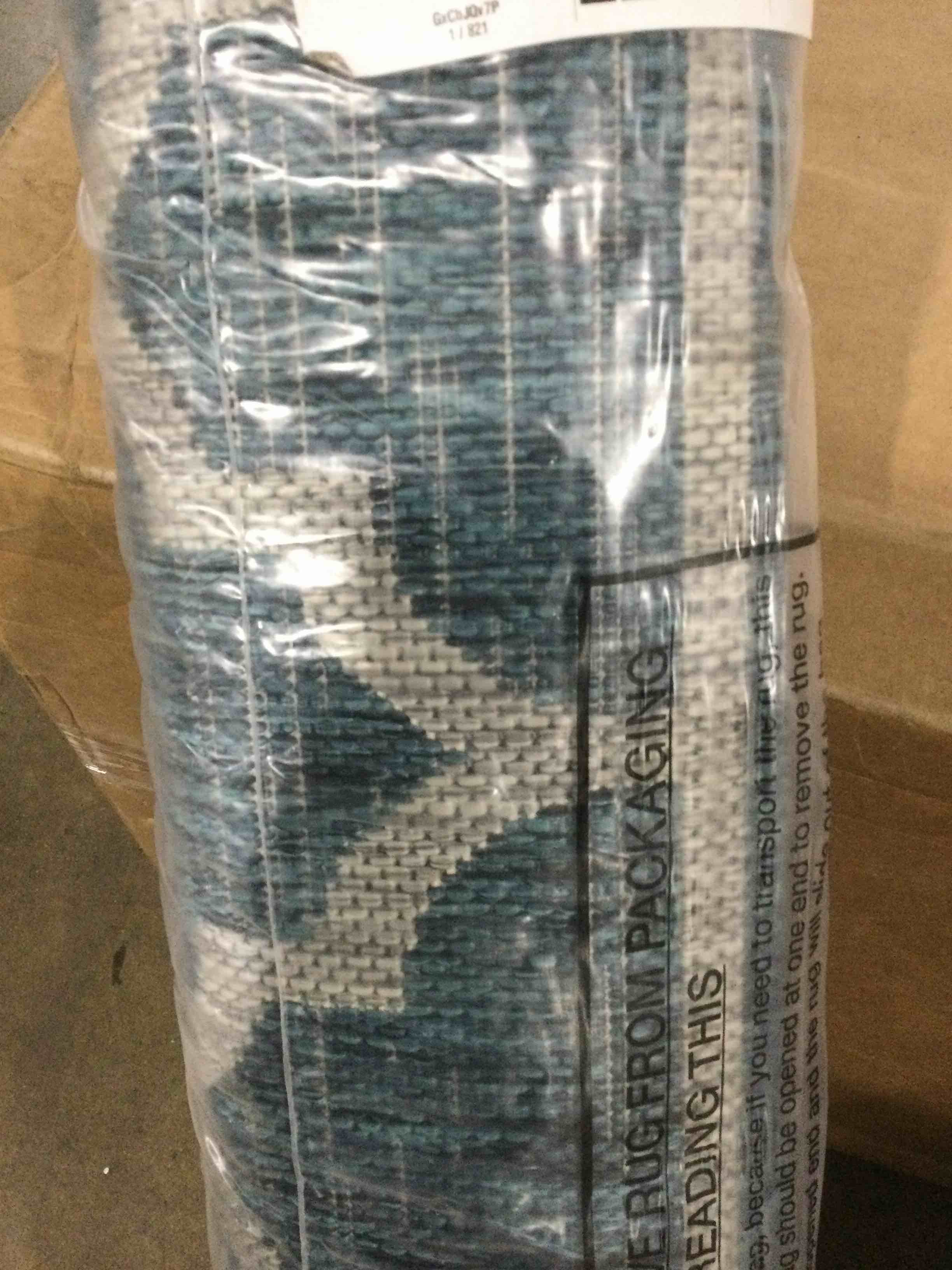 https://s3.amazonaws.com/lotting-images-prod/bidfta/BLU4859521_1699373171520.jpeg