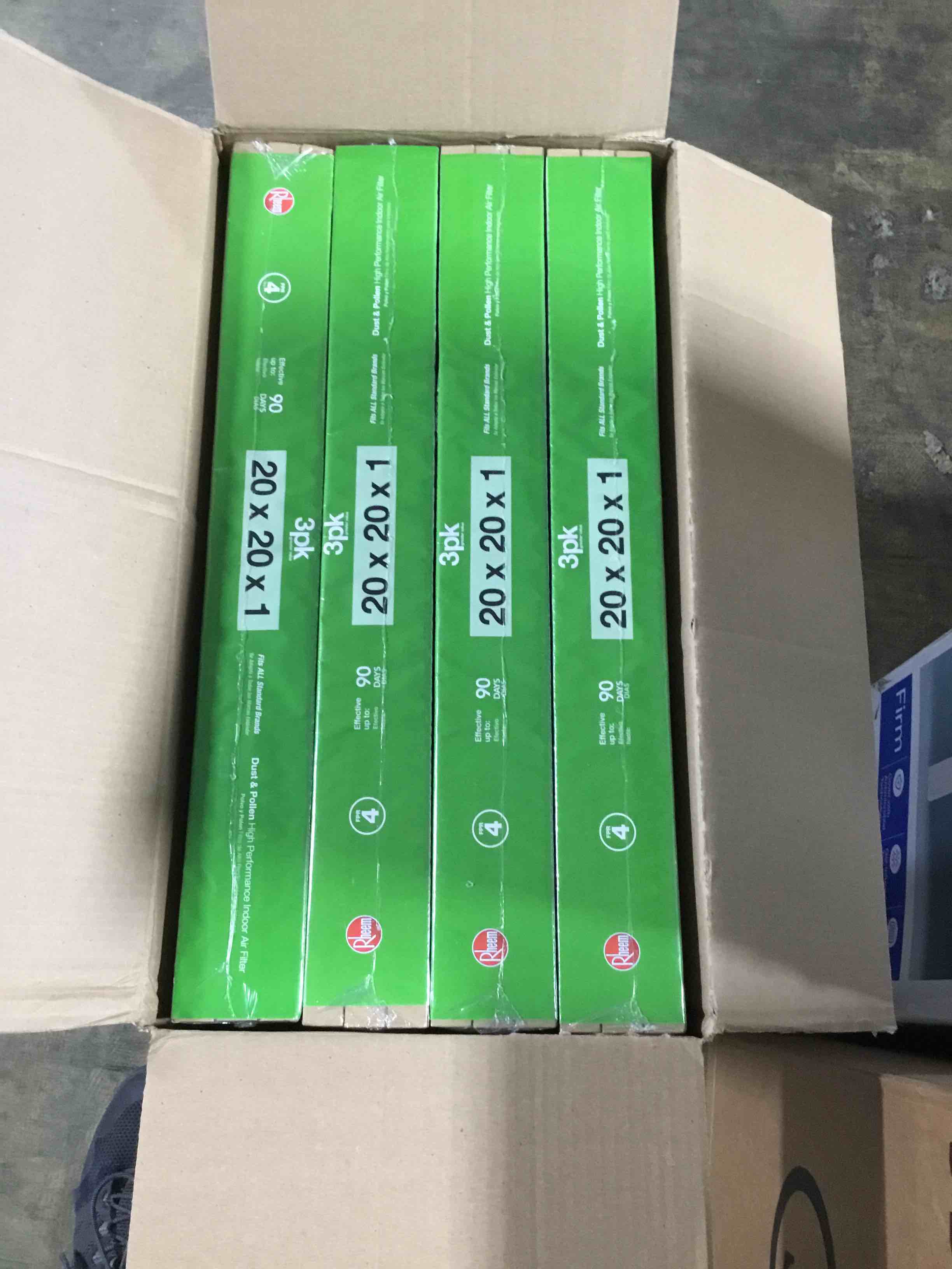 https://s3.amazonaws.com/lotting-images-prod/bidfta/BLU4862411_1689182282898.jpeg