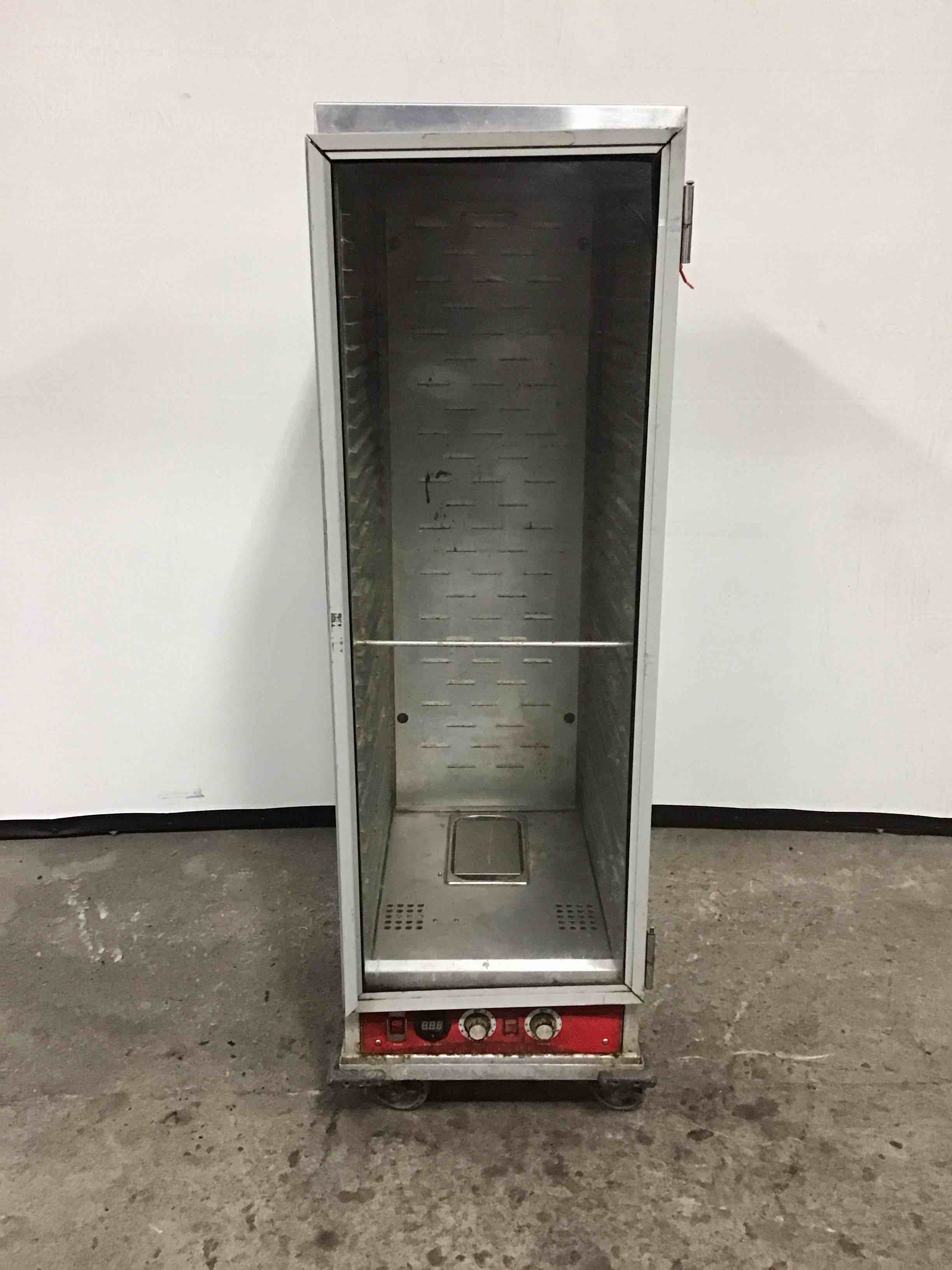 AVANTCO FULL SIZE ELECTRIC HOLDING CABINET ON CASTERS 