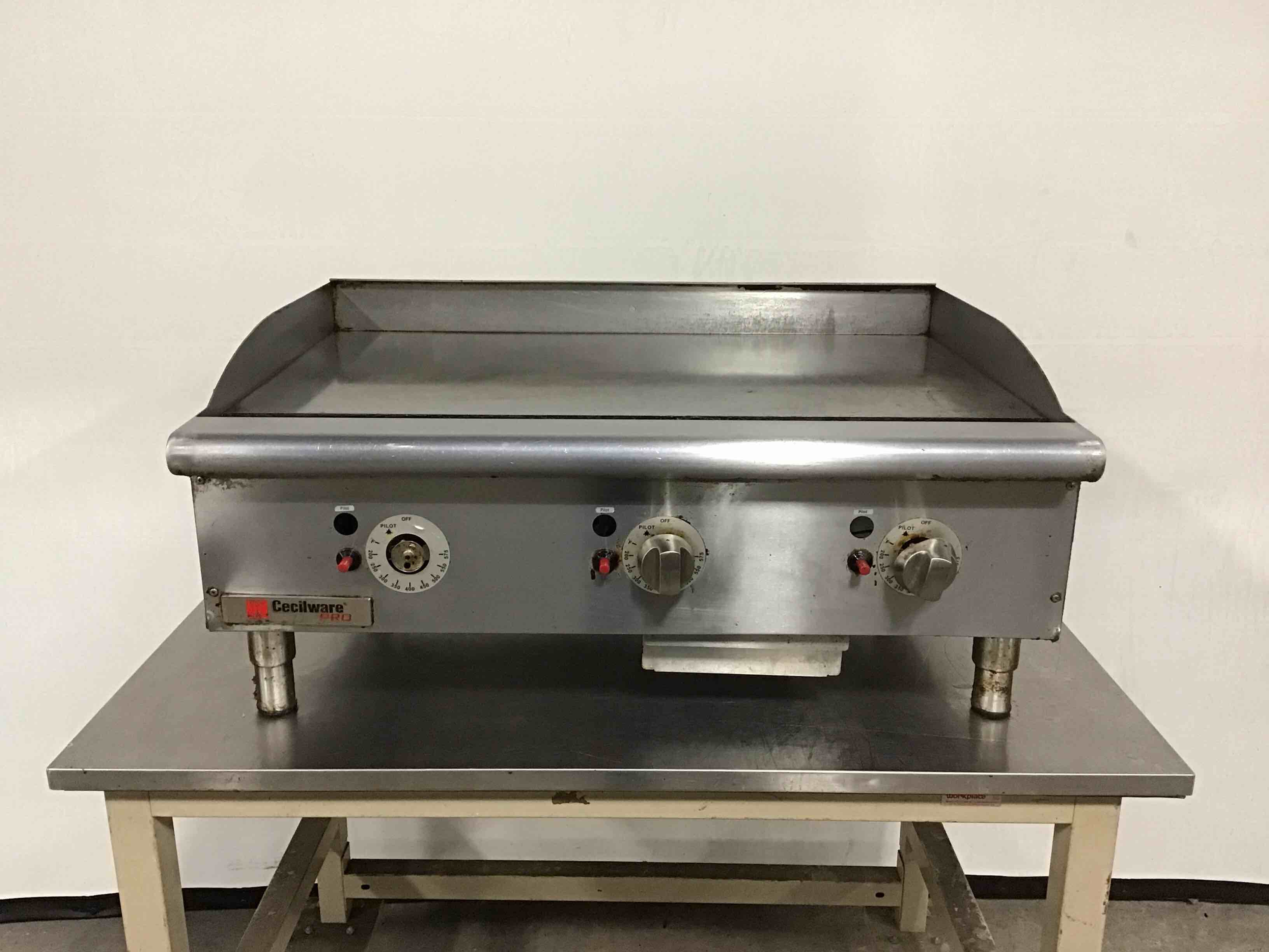 CECILWARE 36 INCH NATURAL GAS COUNTERTOP FLAT GRILL