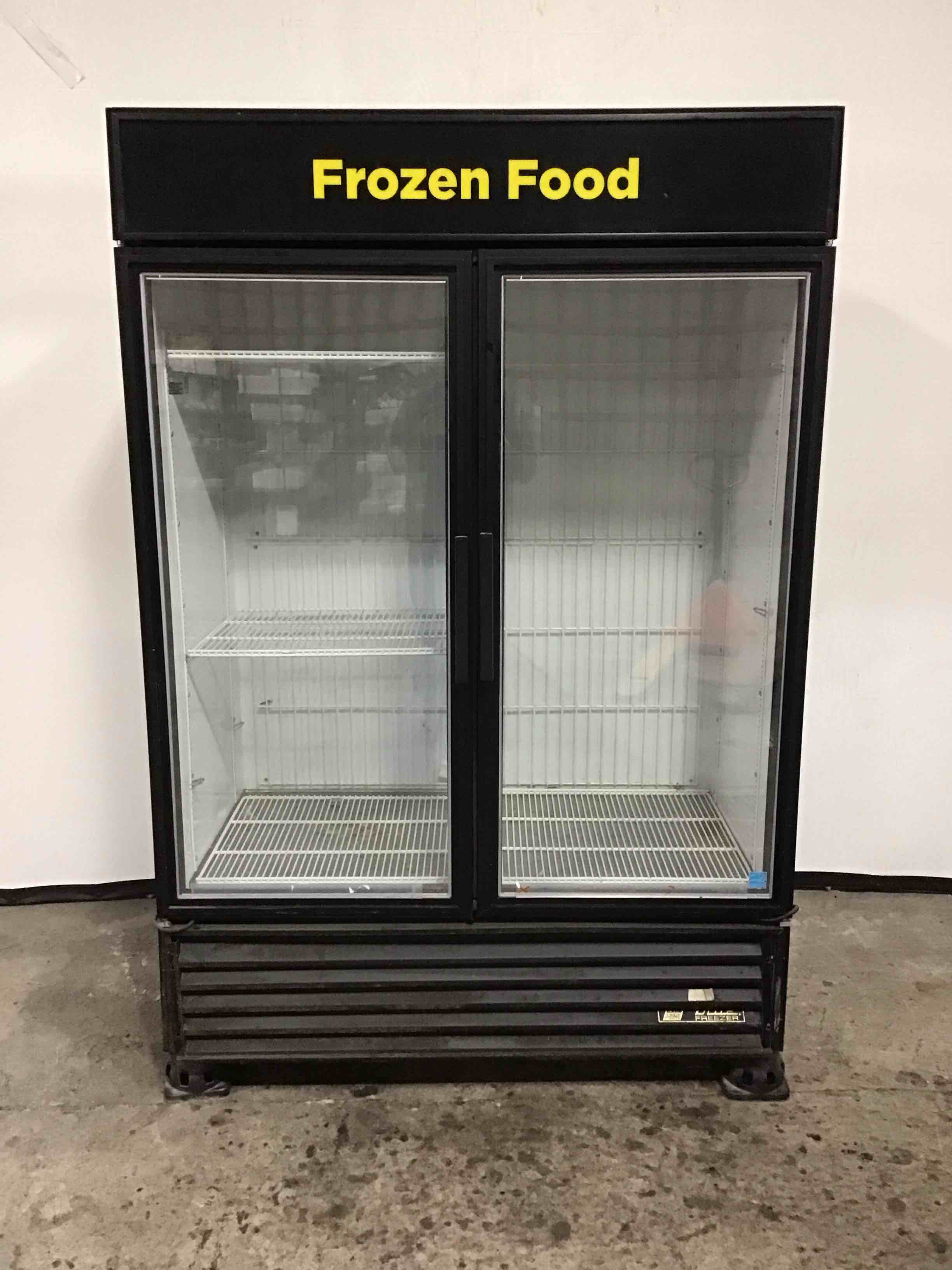 TRUE 2 DOOR REACH IN FREEZER 