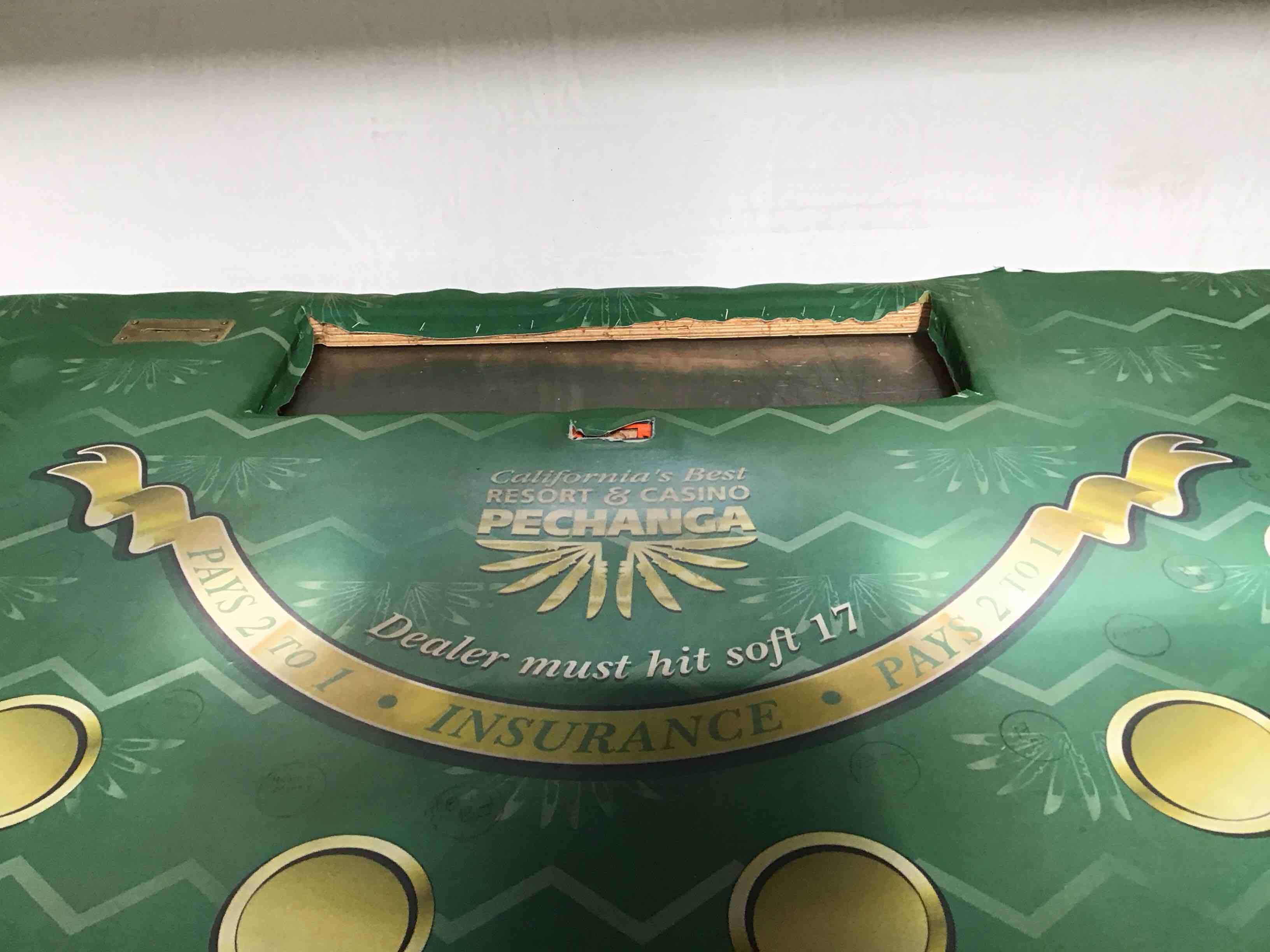 https://s3.amazonaws.com/lotting-images-prod/bidfta/BLU4869915_1741283673181.jpeg