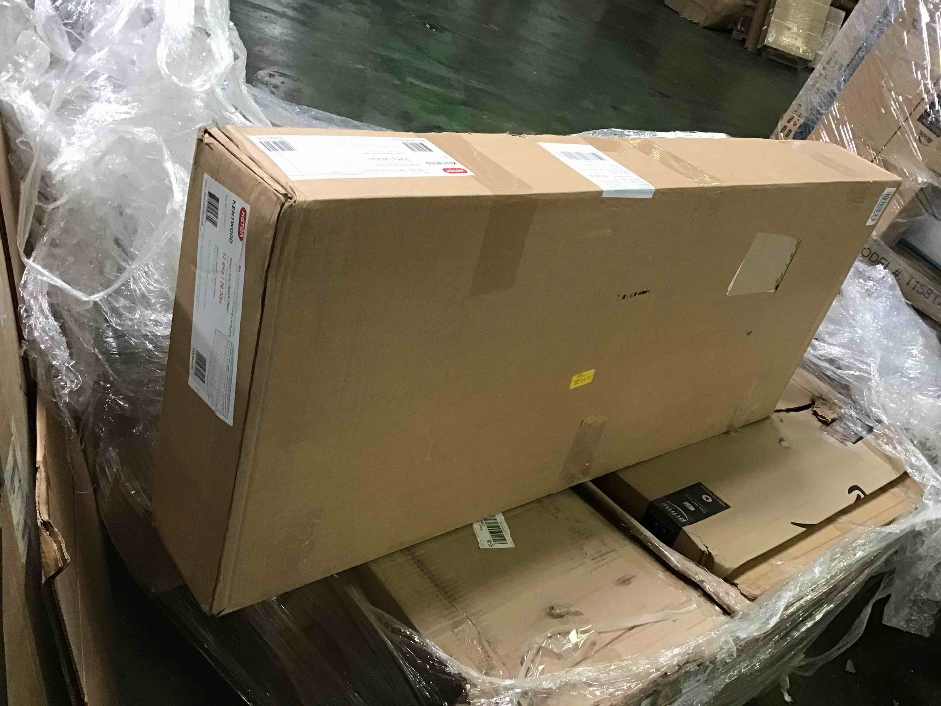 https://s3.amazonaws.com/lotting-images-prod/bidfta/BLU4885806_1684855419556.jpeg