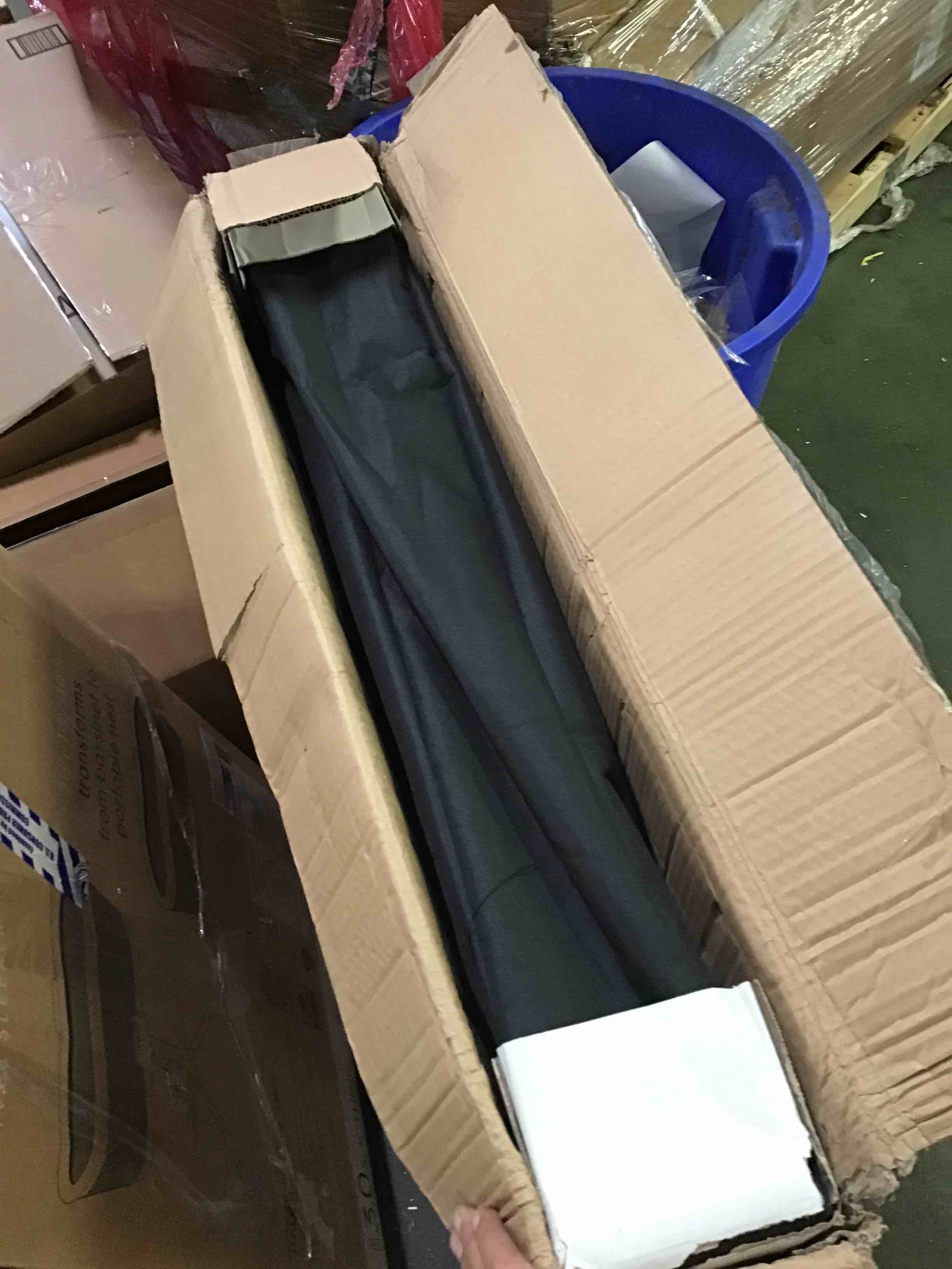 https://s3.amazonaws.com/lotting-images-prod/bidfta/BLU4885883_1684932097789.jpeg
