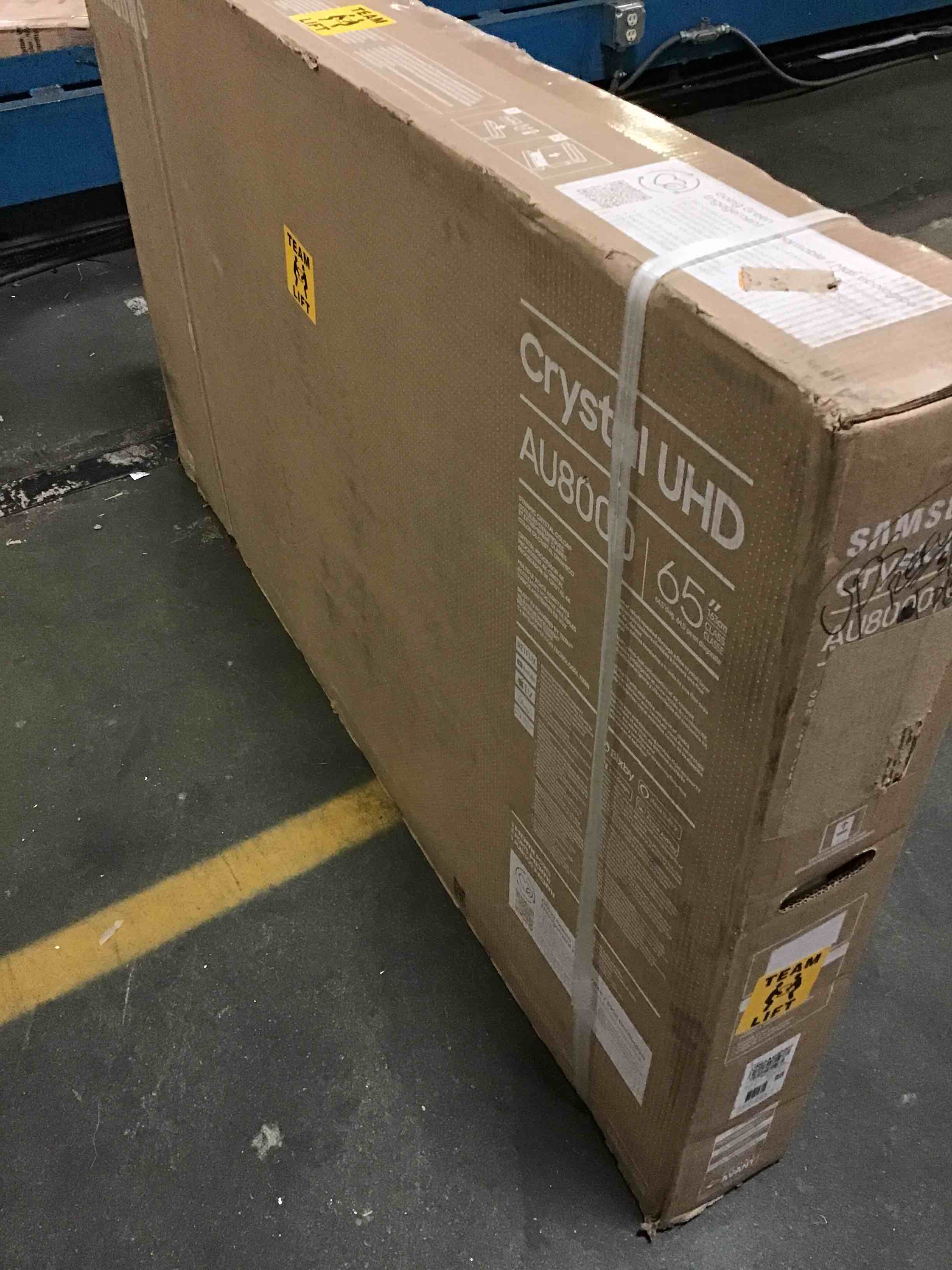 https://s3.amazonaws.com/lotting-images-prod/bidfta/BLU4914740_1688041023288.jpeg