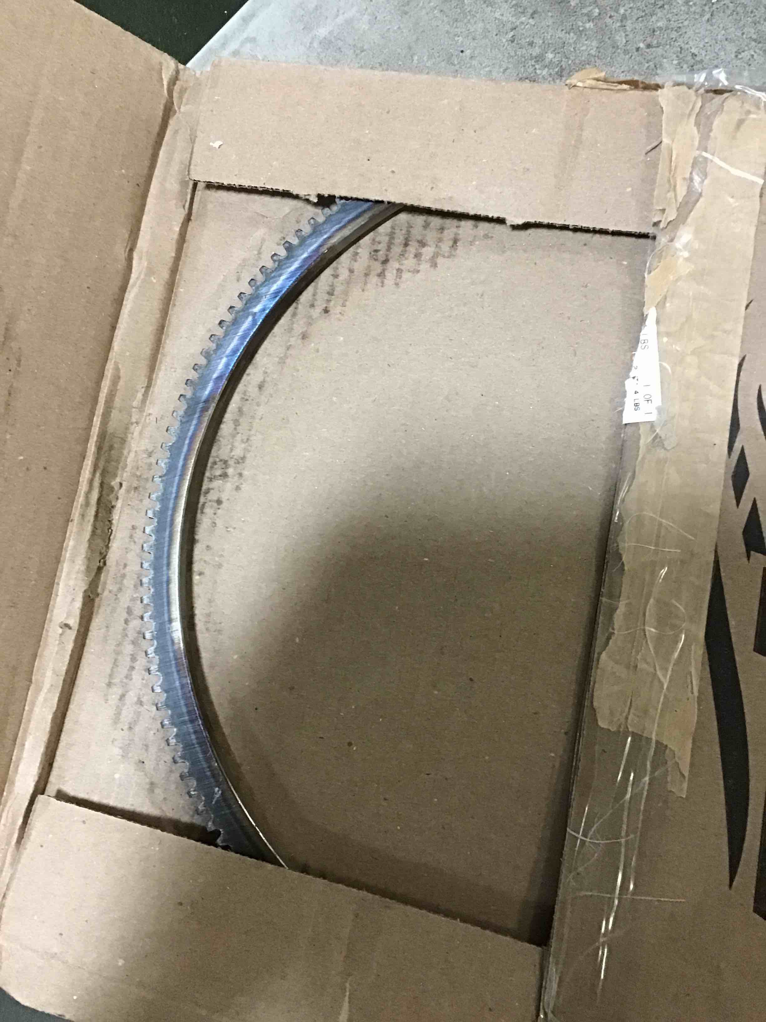 https://s3.amazonaws.com/lotting-images-prod/bidfta/BLU4914762_1688043728013.jpeg