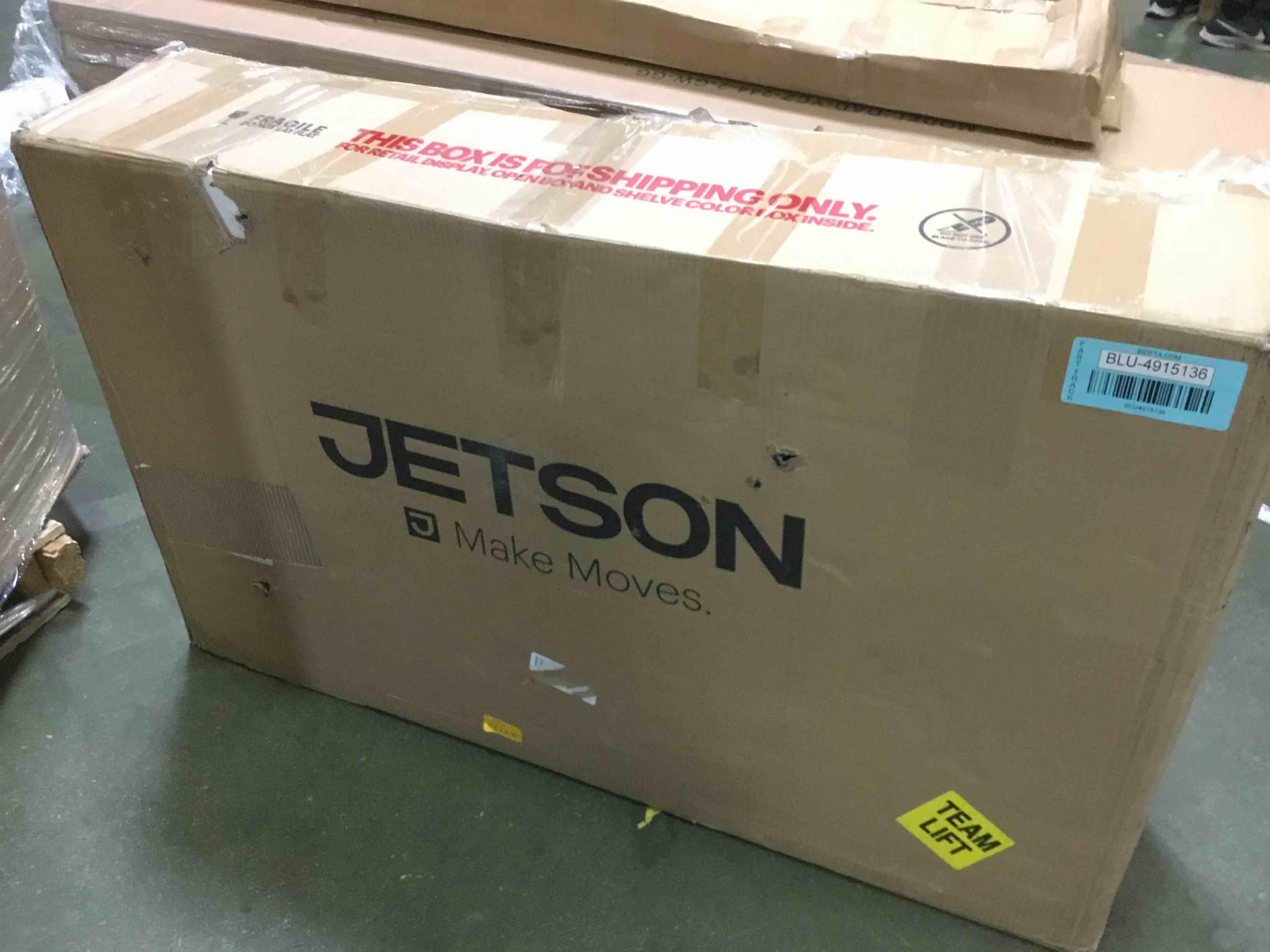 https://s3.amazonaws.com/lotting-images-prod/bidfta/BLU4915136_1688394118562.jpeg