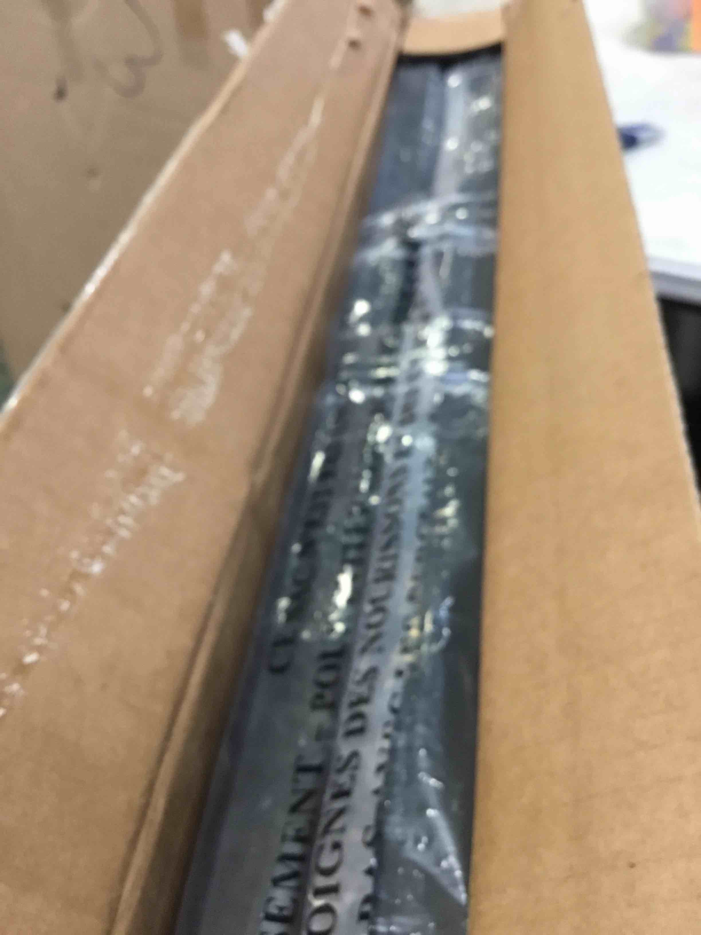 https://s3.amazonaws.com/lotting-images-prod/bidfta/BLU4915143_1688394589572.jpeg