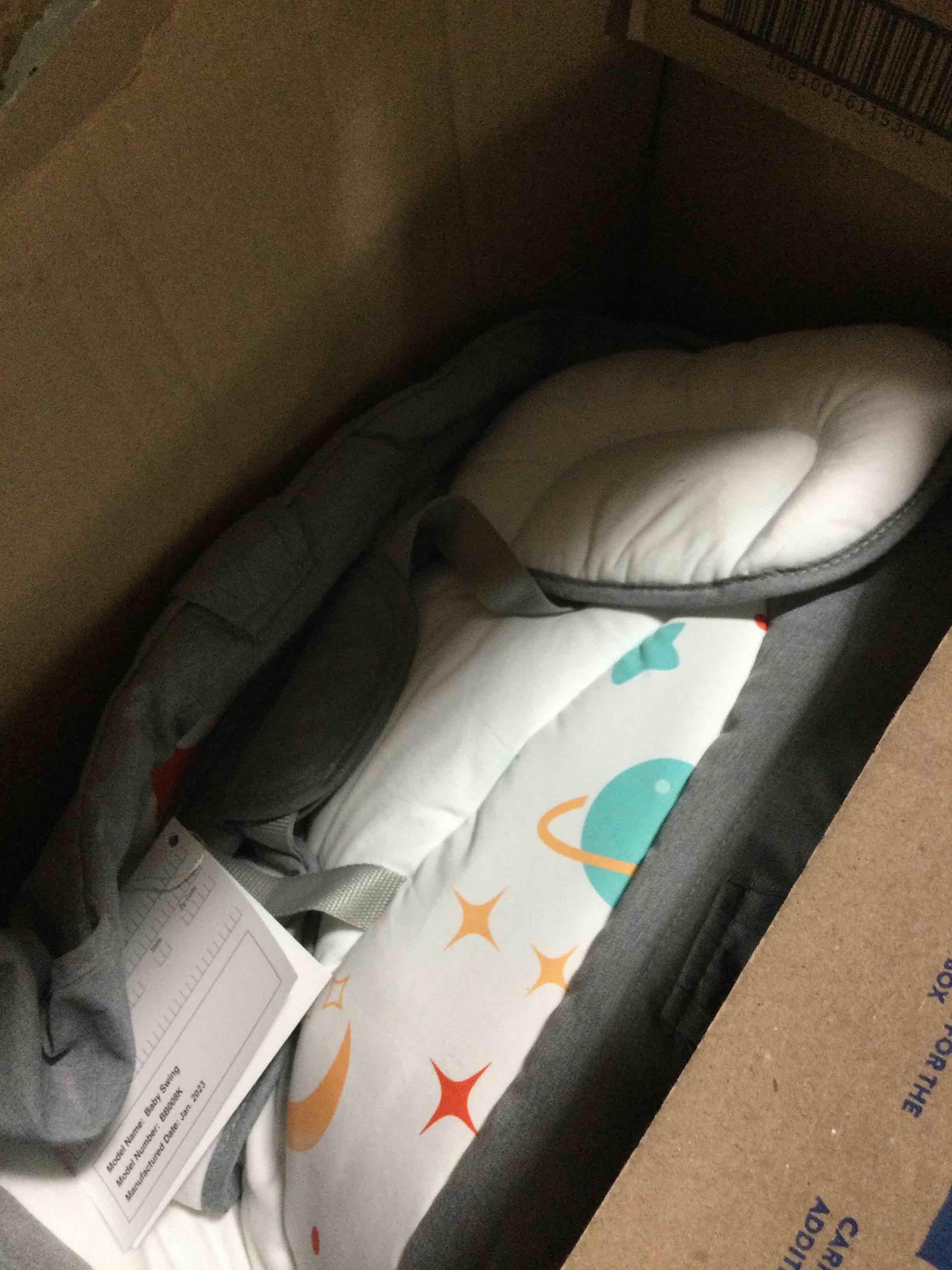 https://s3.amazonaws.com/lotting-images-prod/bidfta/BLU4915769_1689017903693.jpeg