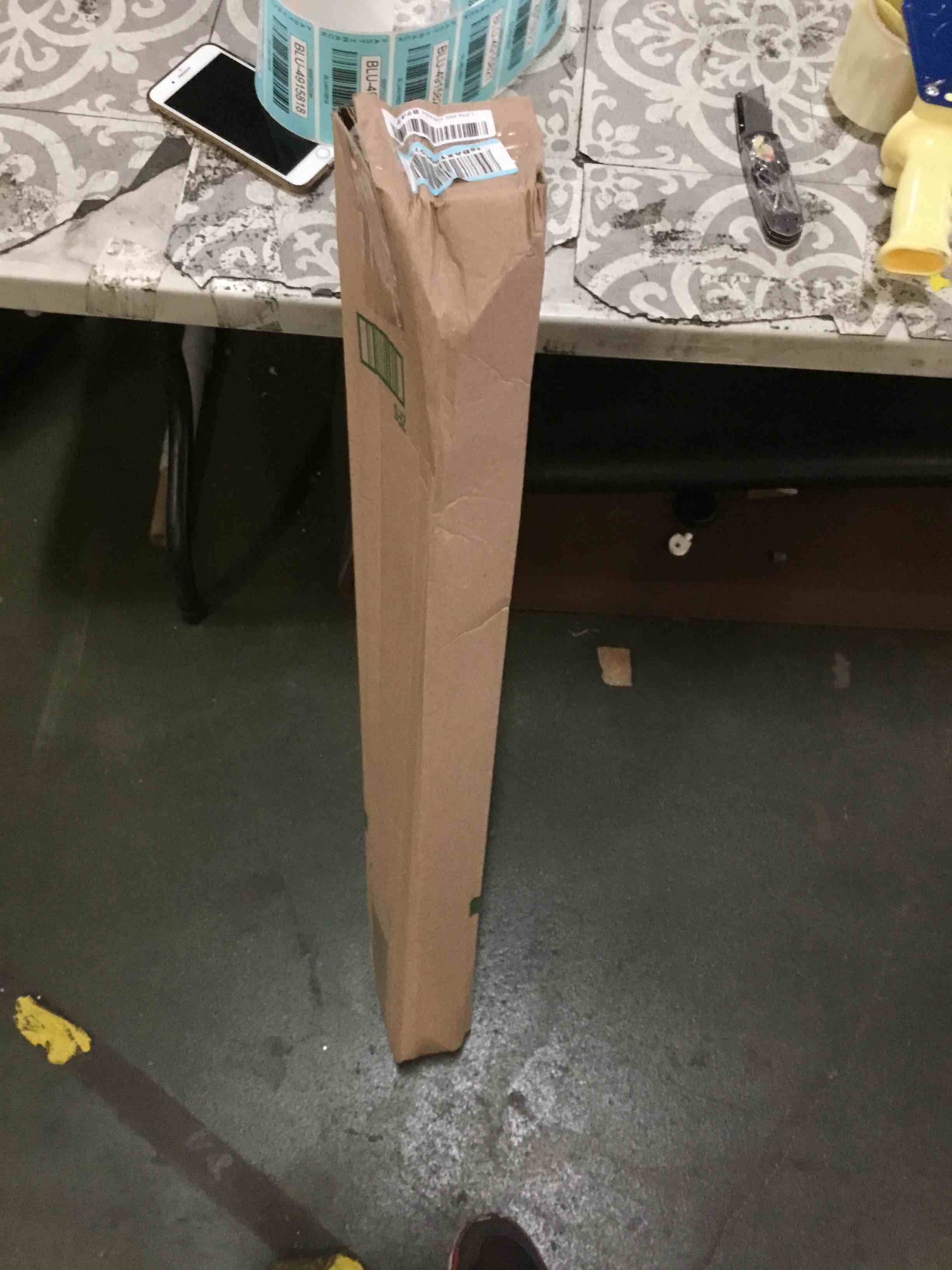https://s3.amazonaws.com/lotting-images-prod/bidfta/BLU4915817_1689090090428.jpeg