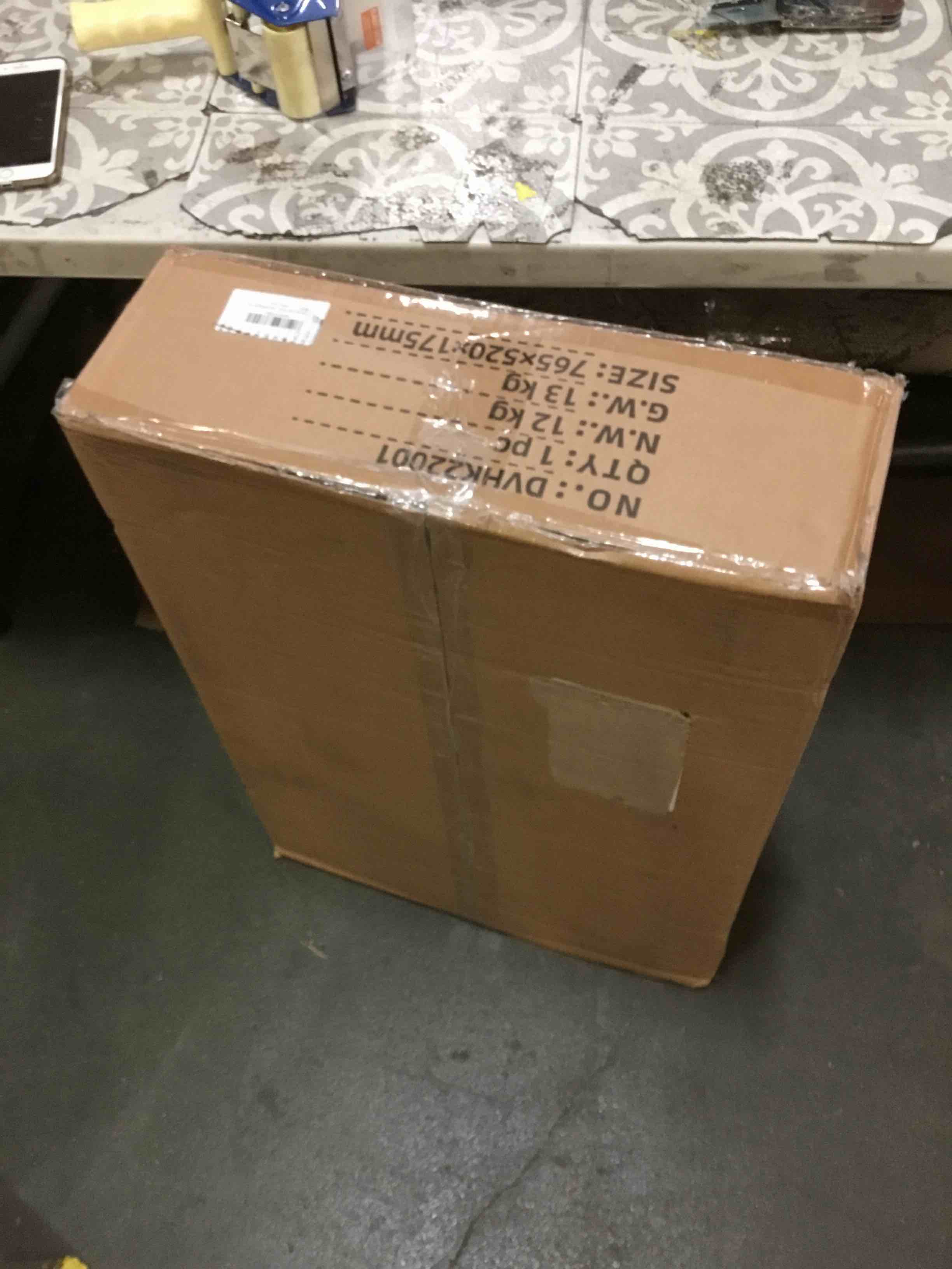https://s3.amazonaws.com/lotting-images-prod/bidfta/BLU4915858_1689097797917.jpeg