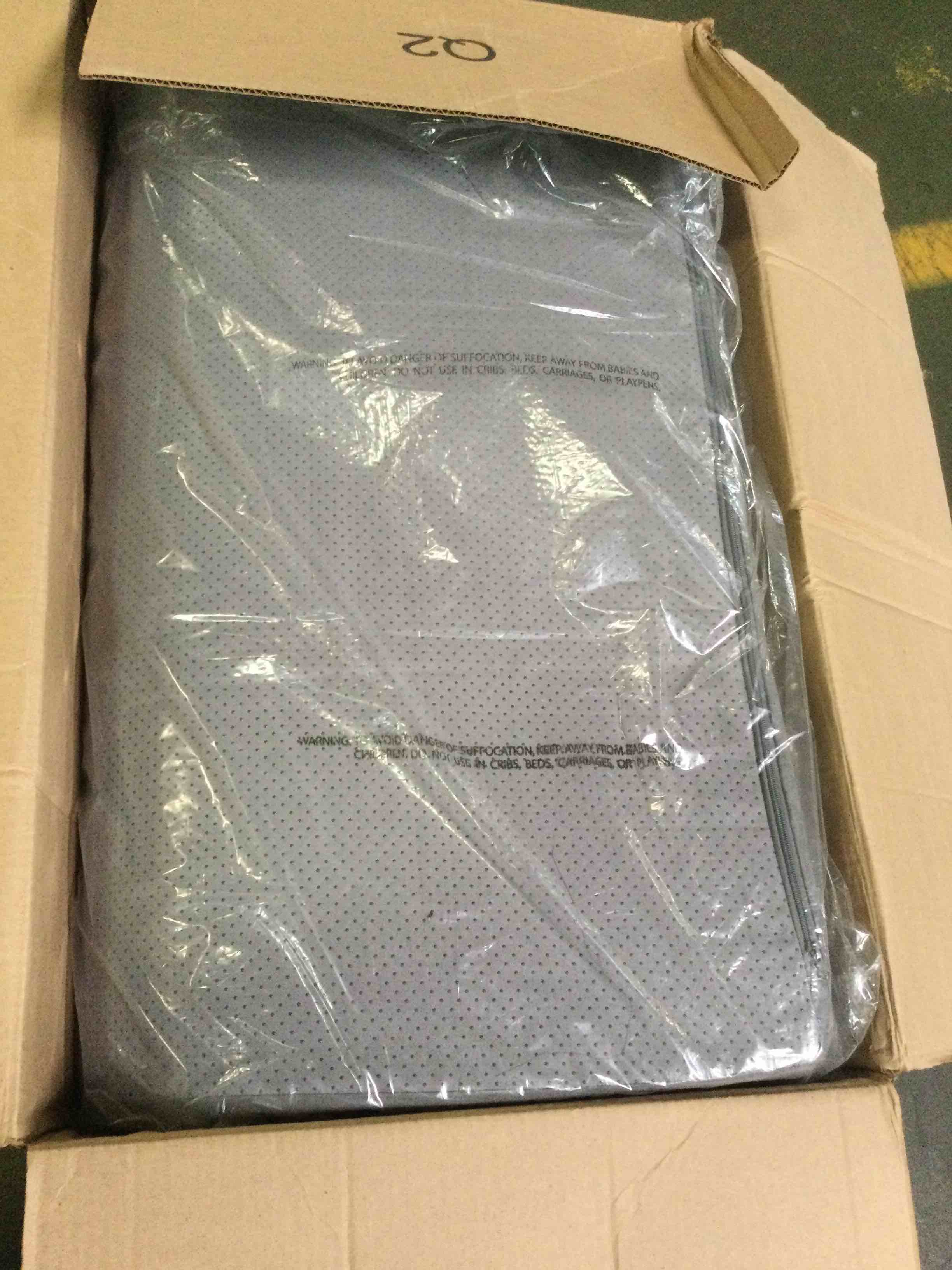 https://s3.amazonaws.com/lotting-images-prod/bidfta/BLU4922422_1689949111757.jpeg