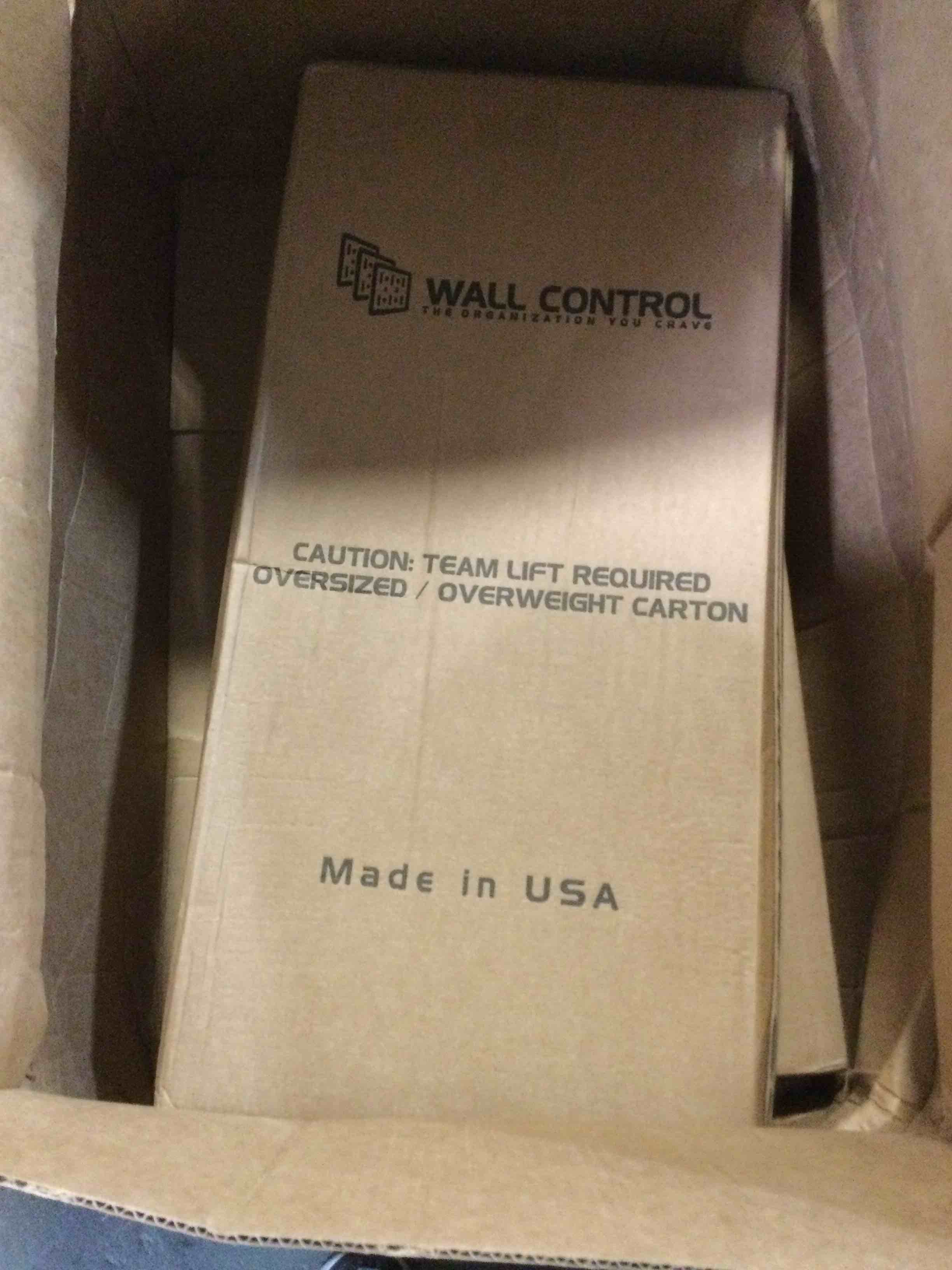 https://s3.amazonaws.com/lotting-images-prod/bidfta/BLU4922791_1690299912136.jpeg