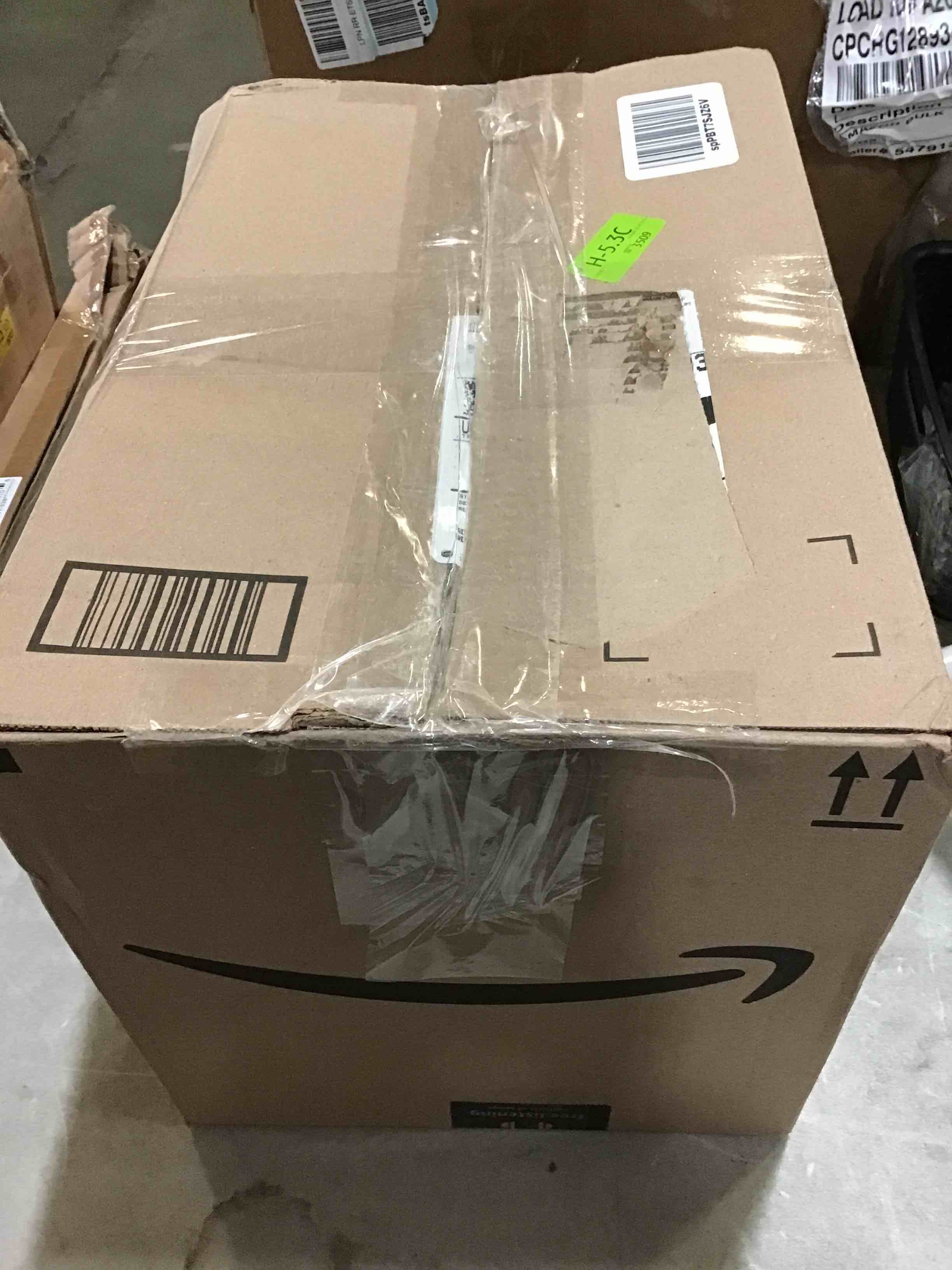 https://s3.amazonaws.com/lotting-images-prod/bidfta/BLU4923279_1690900330336.jpeg