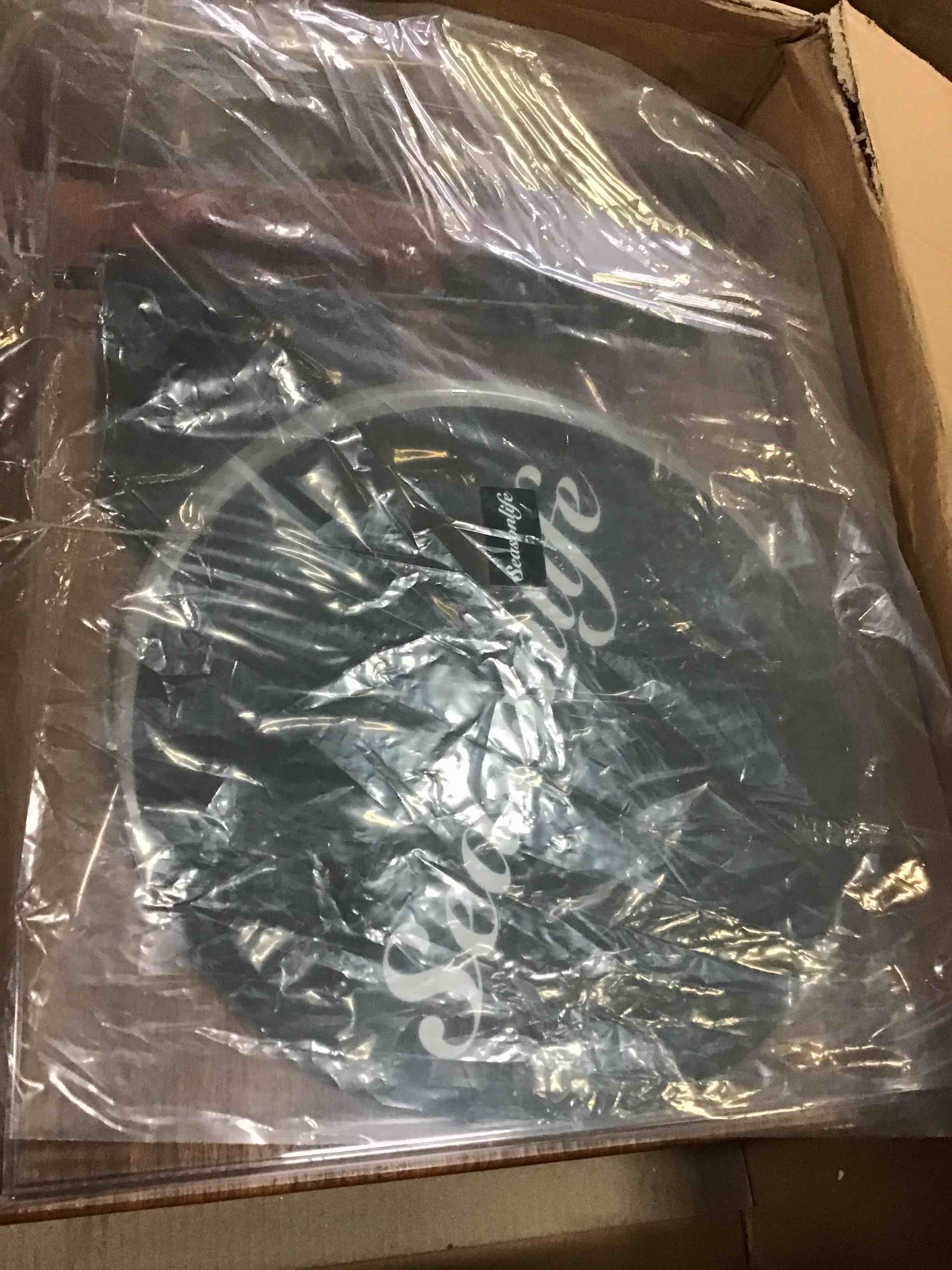 https://s3.amazonaws.com/lotting-images-prod/bidfta/BLU4923301_1690905130683.jpeg