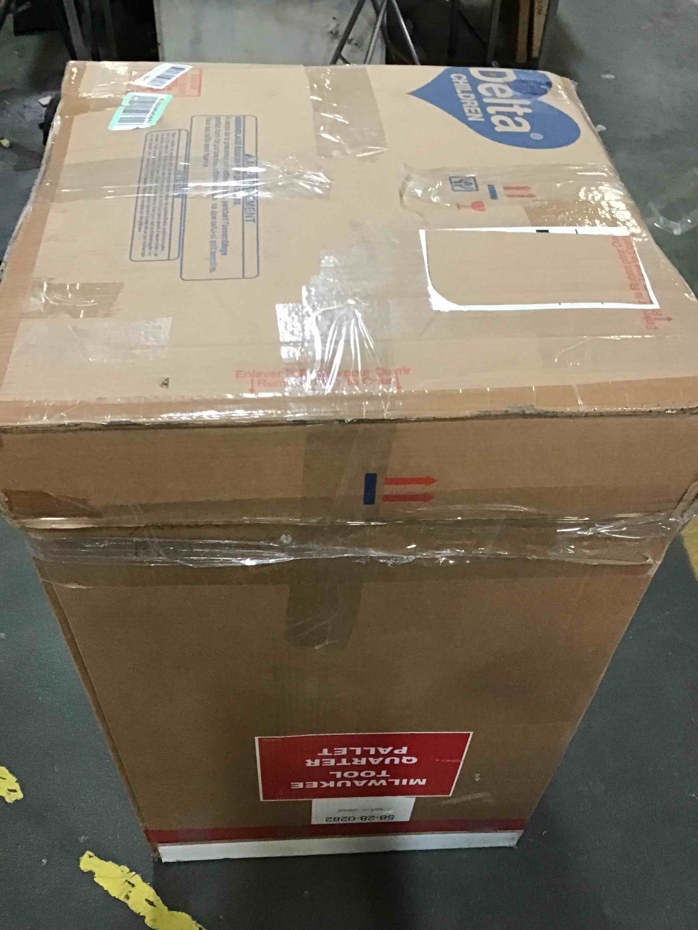 https://s3.amazonaws.com/lotting-images-prod/bidfta/BLU4923351_1690916152540.jpeg