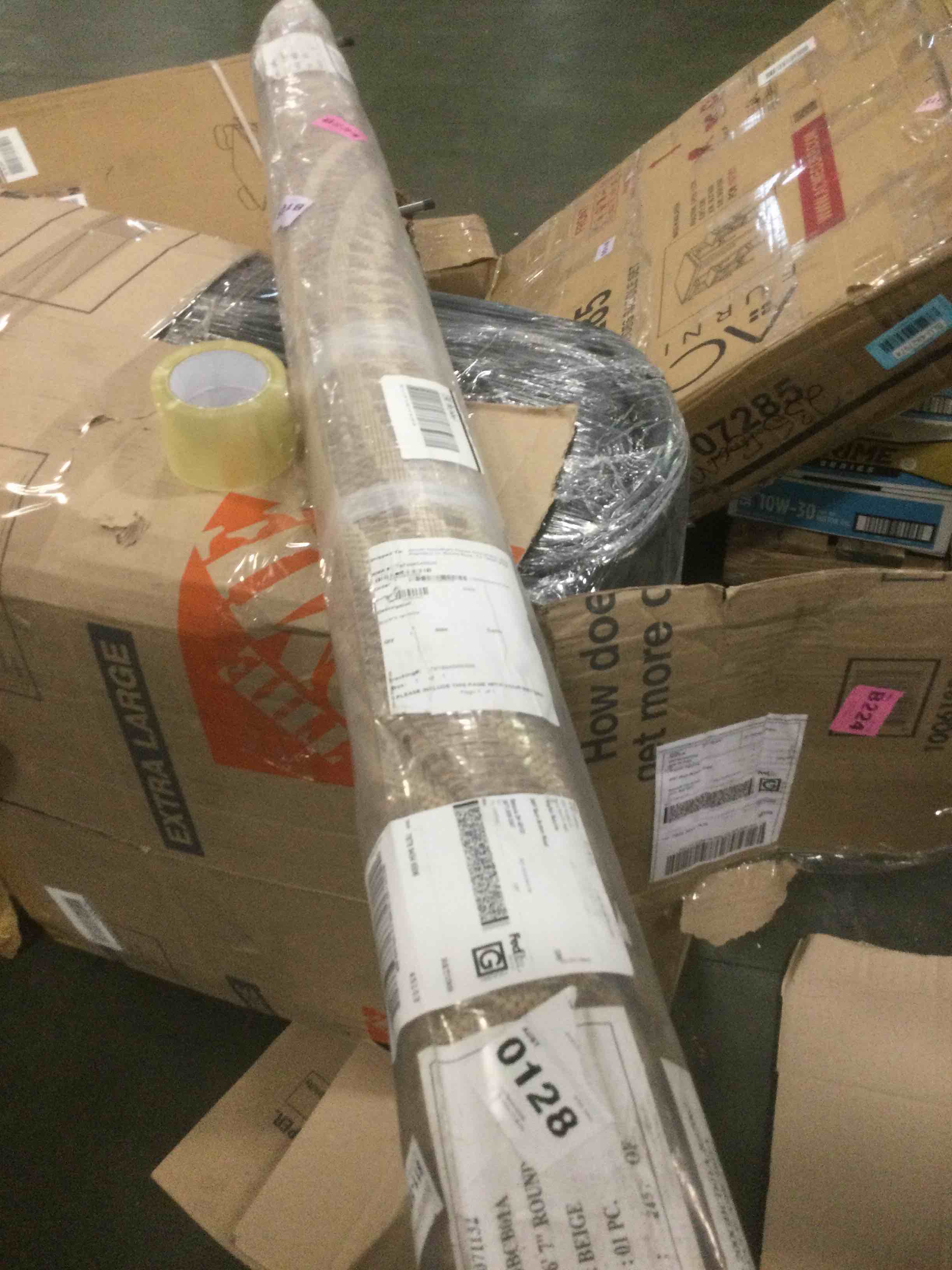 https://s3.amazonaws.com/lotting-images-prod/bidfta/BLU4927976_1704892049952.jpeg