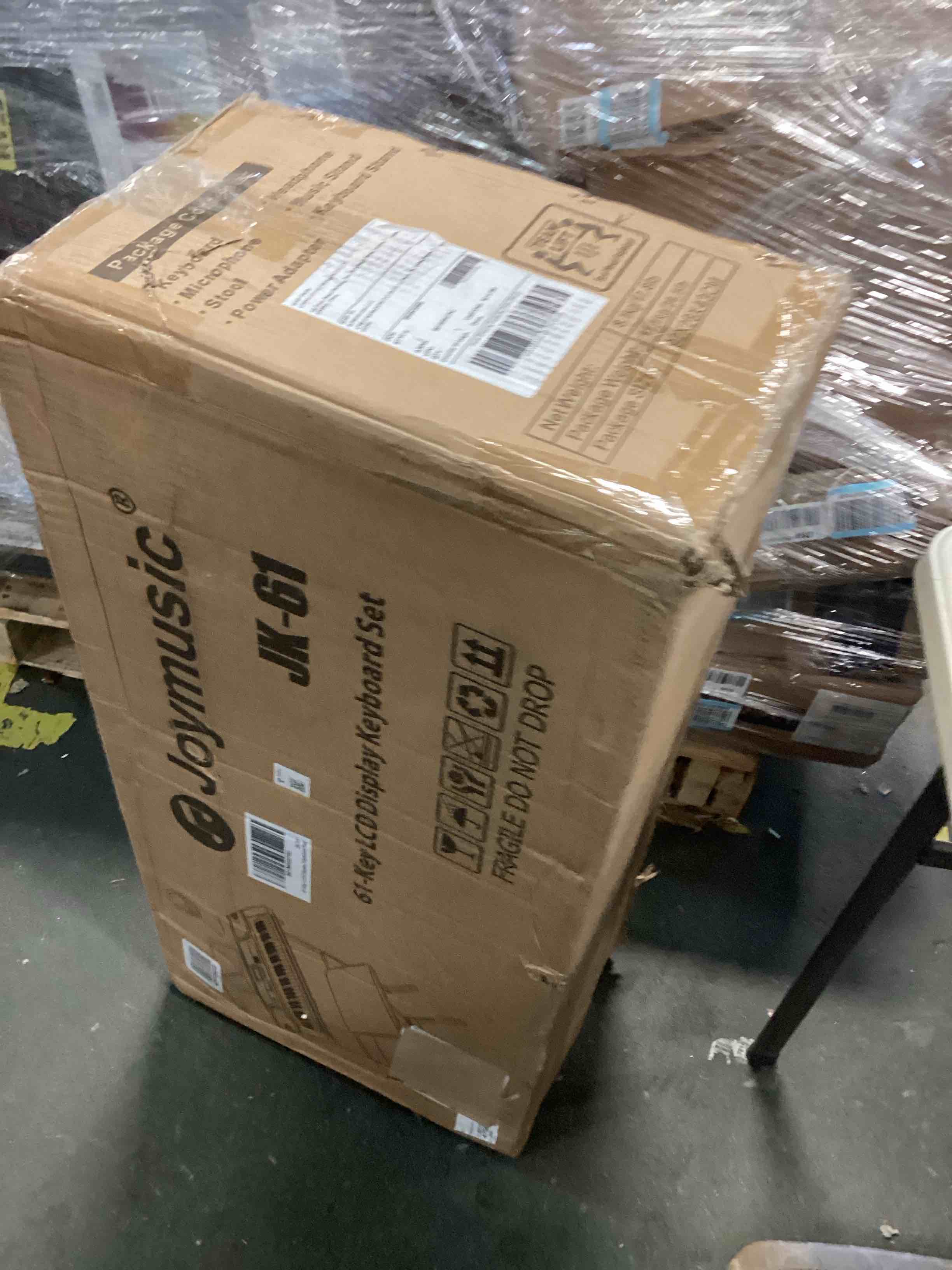 https://s3.amazonaws.com/lotting-images-prod/bidfta/BLU4928100_1705845509620.jpeg