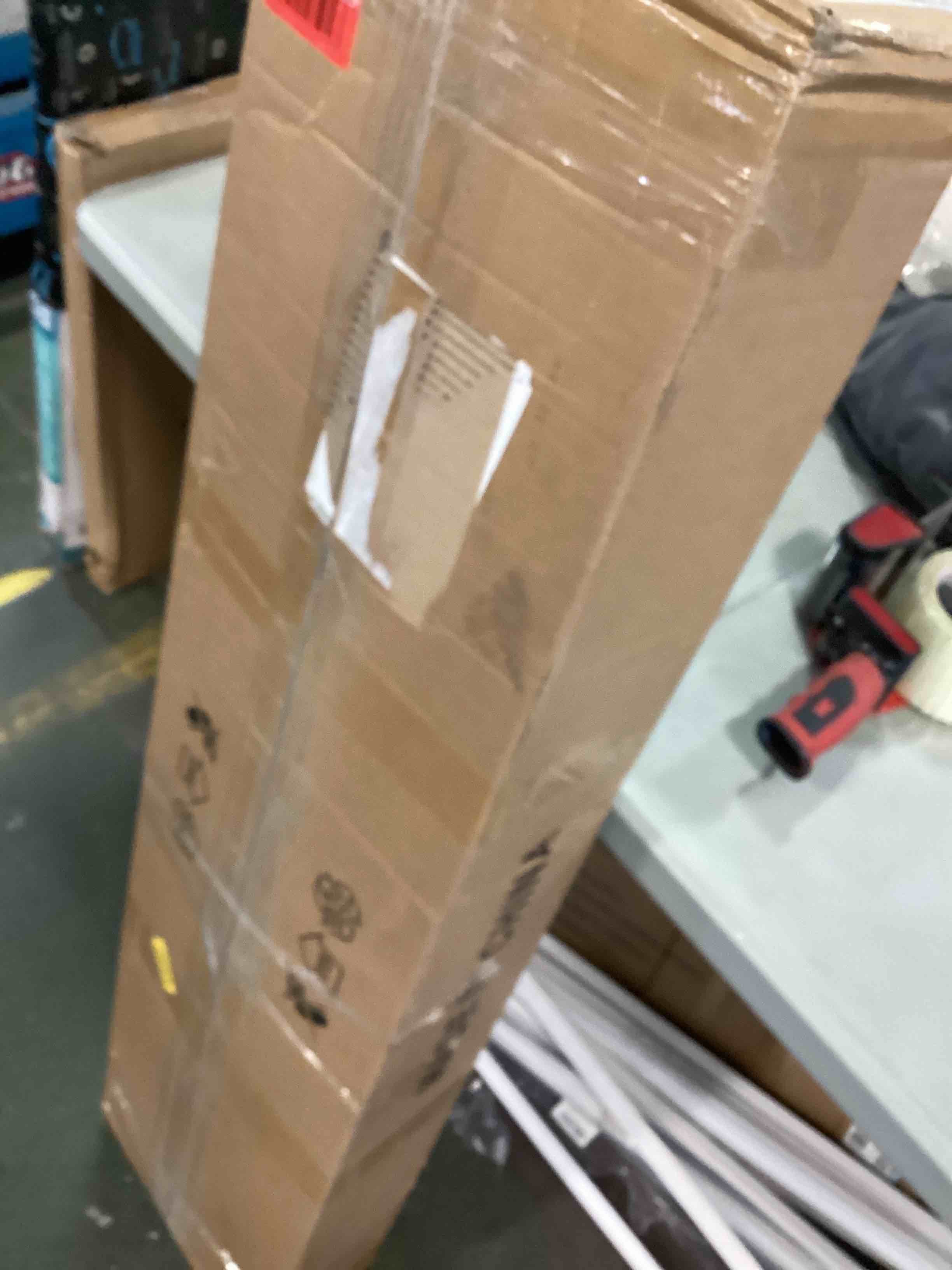 https://s3.amazonaws.com/lotting-images-prod/bidfta/BLU4928484_1708268127796.jpeg