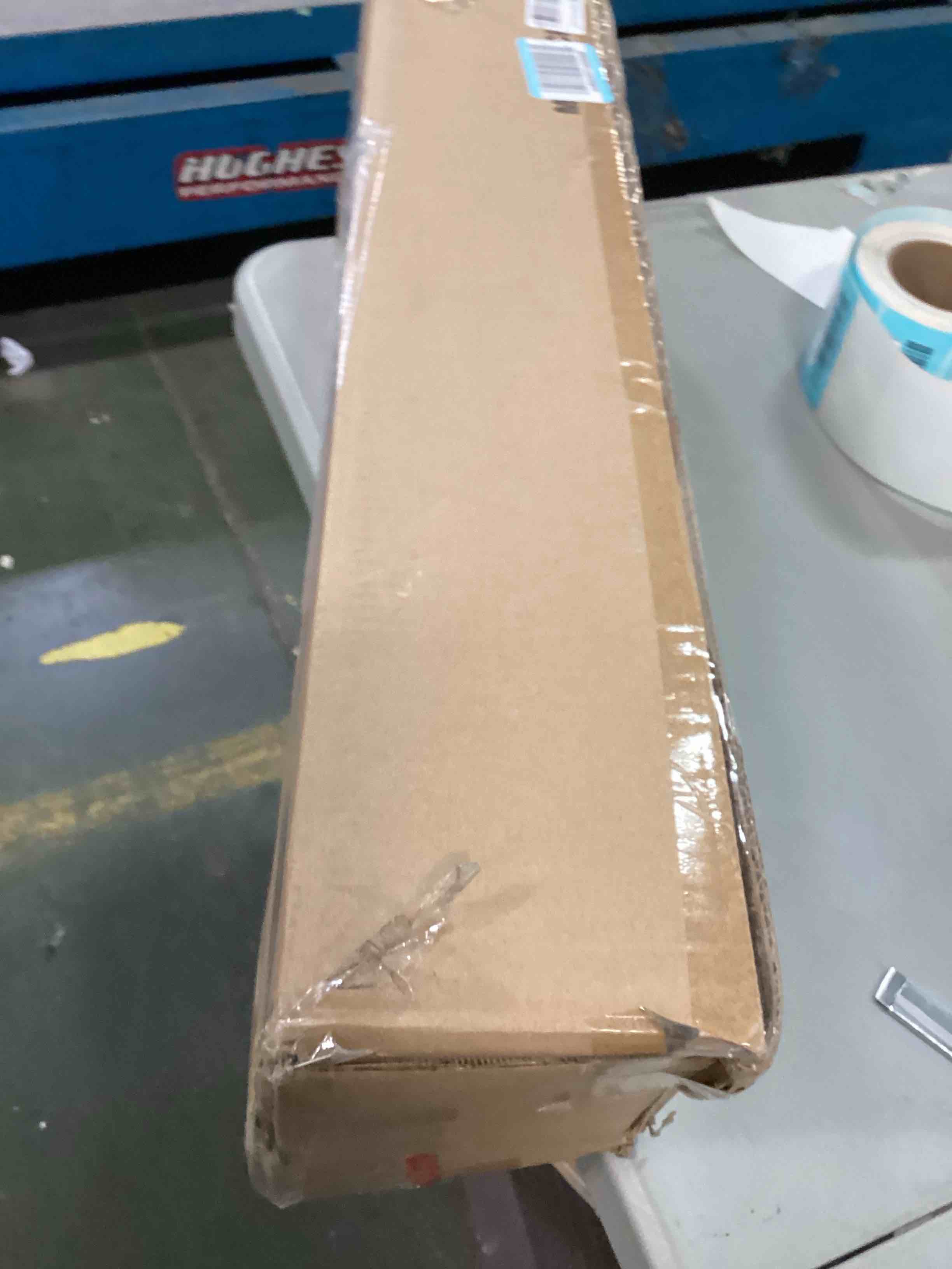 https://s3.amazonaws.com/lotting-images-prod/bidfta/BLU4928593_1708275601207.jpeg