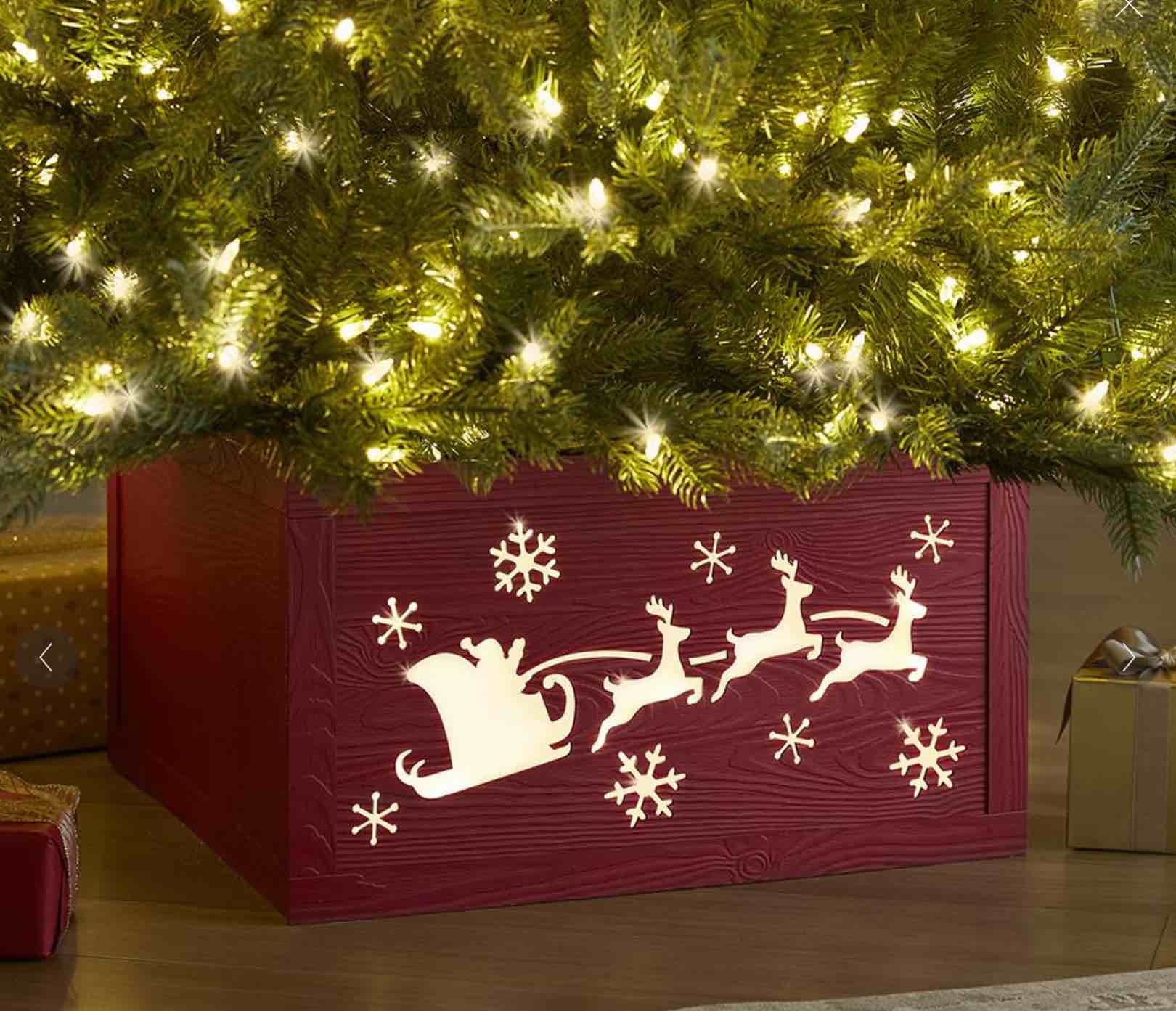 The Illuminated Christmas Tree Collar