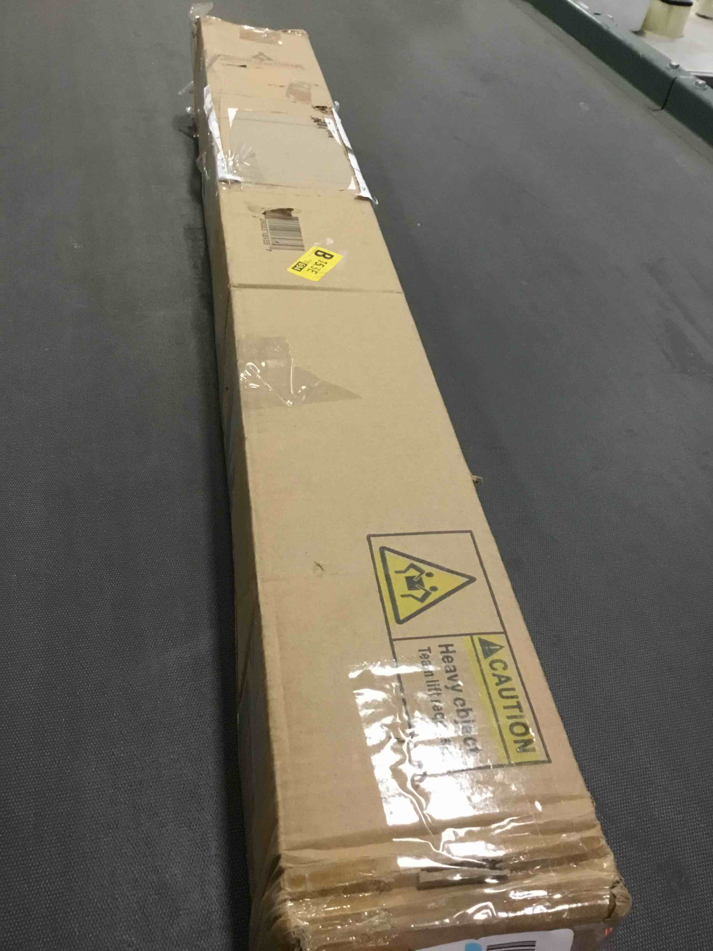 https://s3.amazonaws.com/lotting-images-prod/bidfta/BLU4930485_1706016484817.jpeg
