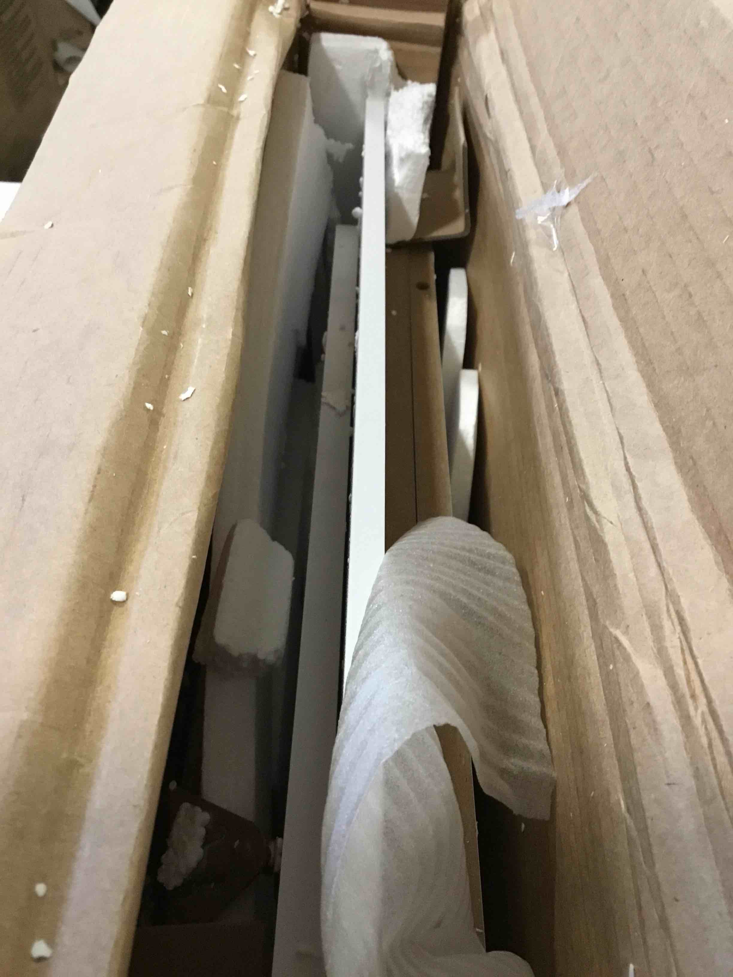 https://s3.amazonaws.com/lotting-images-prod/bidfta/BLU4930502_1706020223703.jpeg