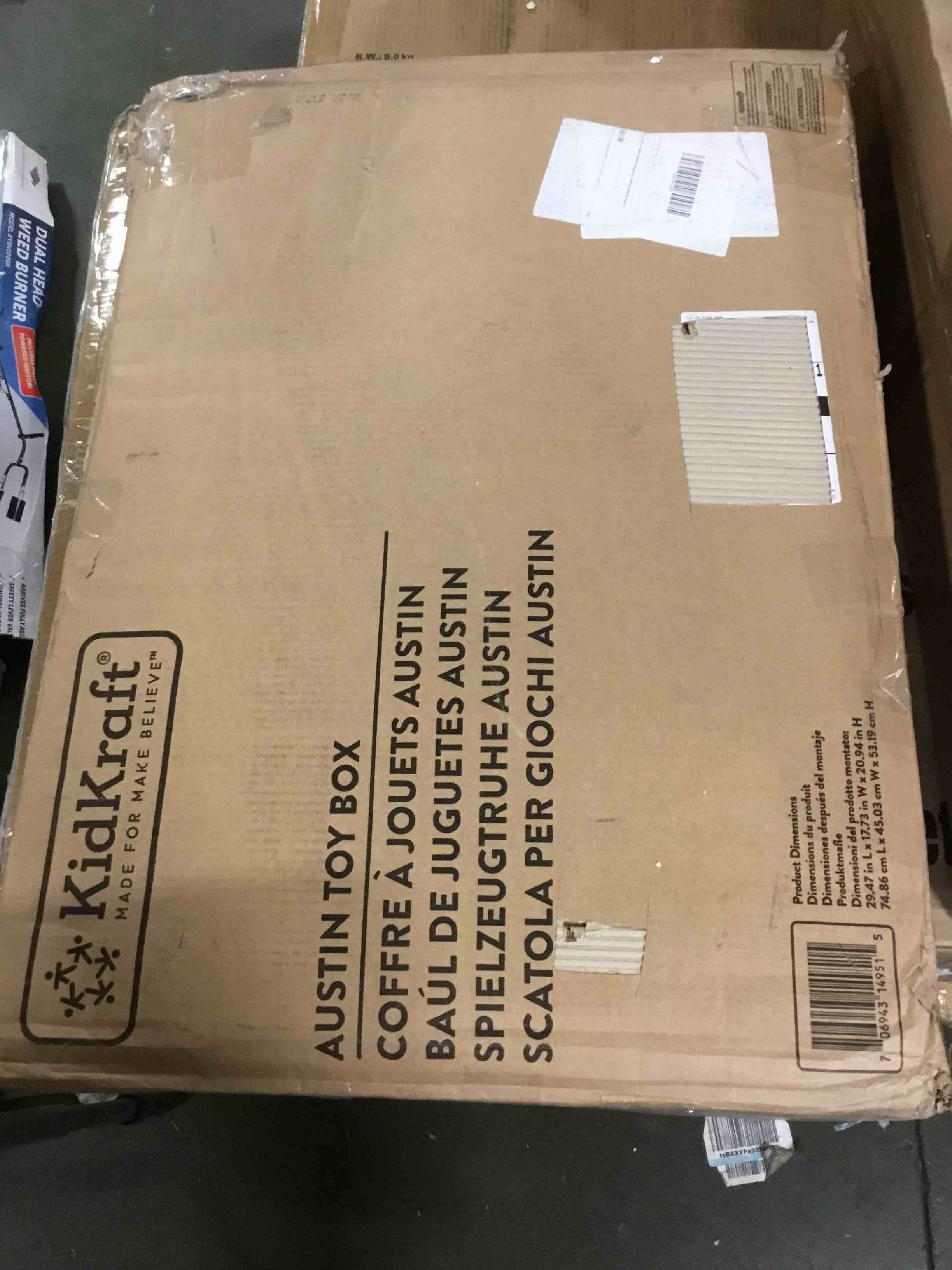 https://s3.amazonaws.com/lotting-images-prod/bidfta/BLU4930502_1706020264383.jpeg