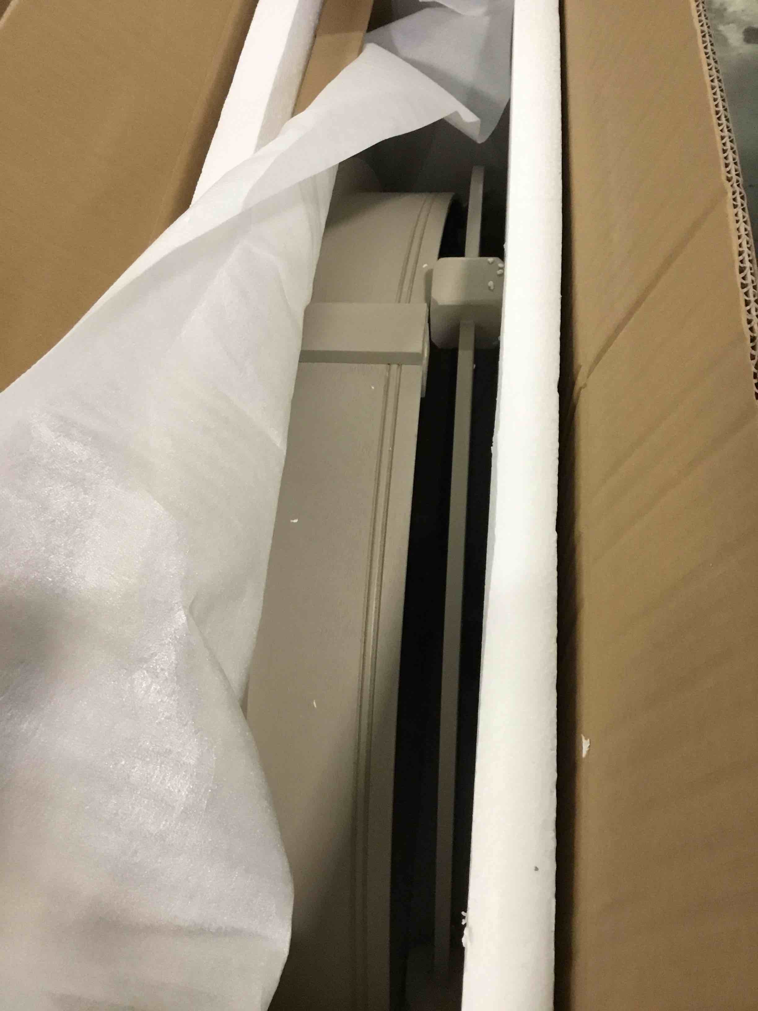 https://s3.amazonaws.com/lotting-images-prod/bidfta/BLU4930503_1706020377976.jpeg