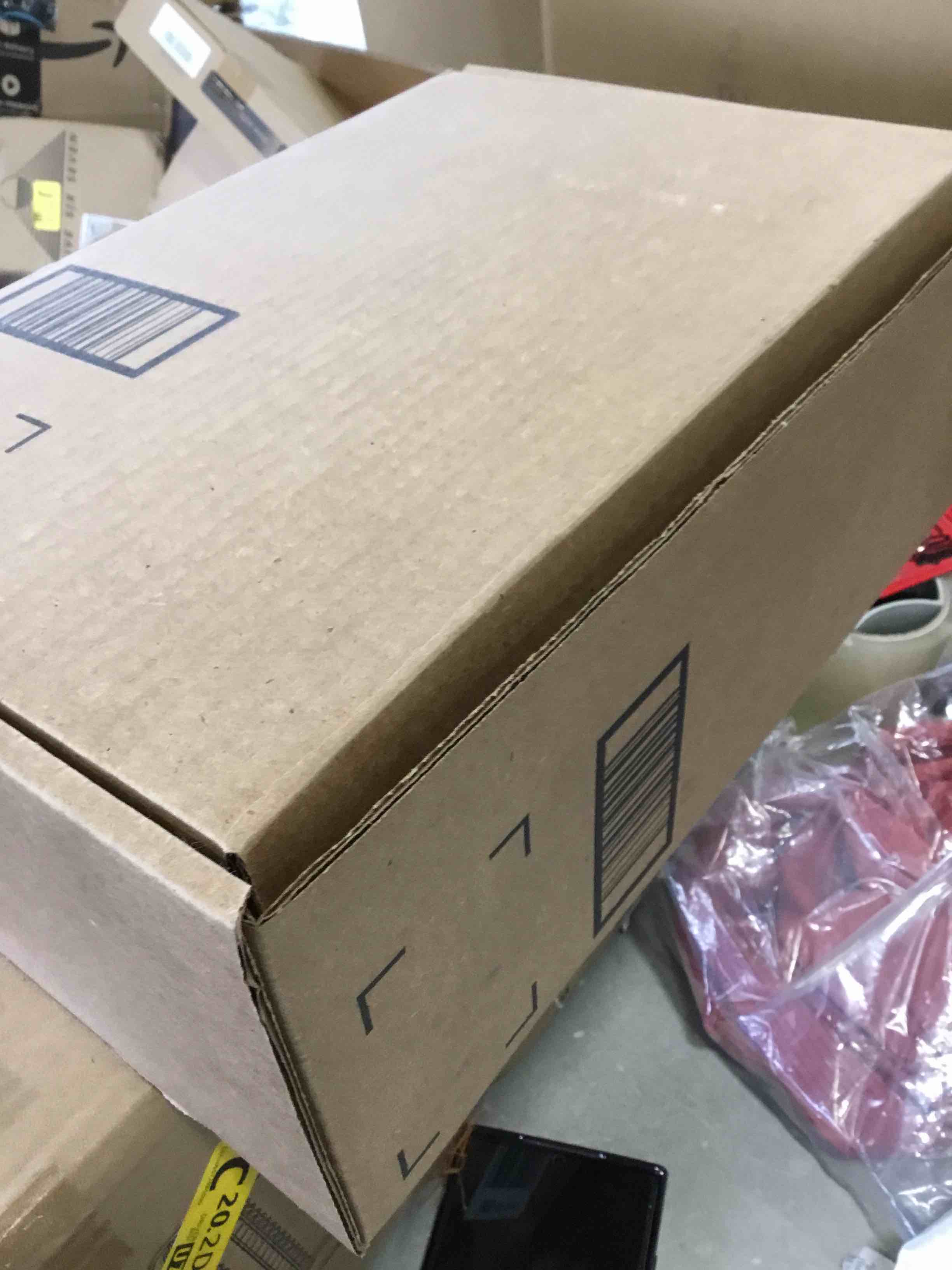 https://s3.amazonaws.com/lotting-images-prod/bidfta/BLU4930641_1707234000386.jpeg