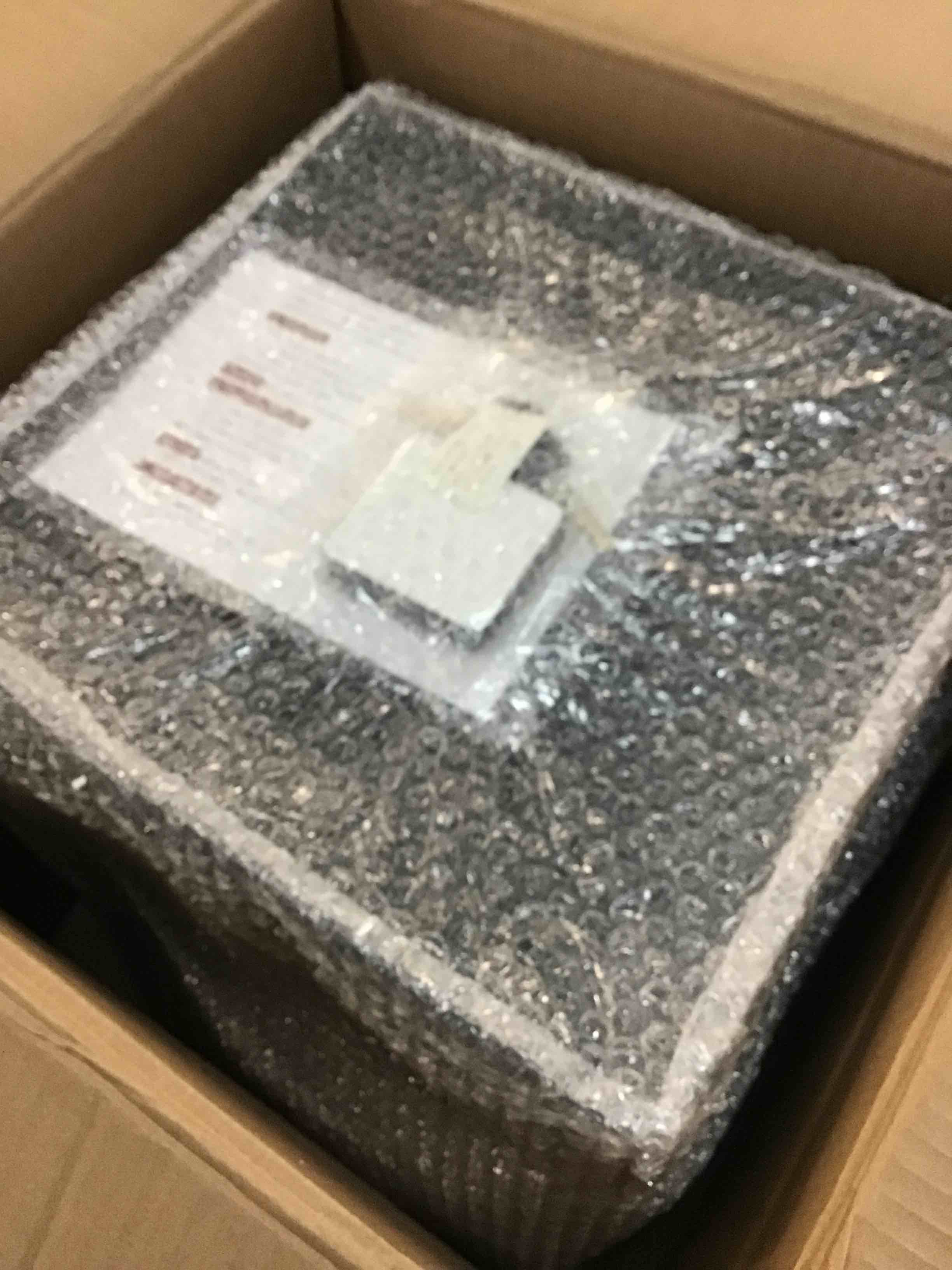https://s3.amazonaws.com/lotting-images-prod/bidfta/BLU4931227_1704905515417.jpeg