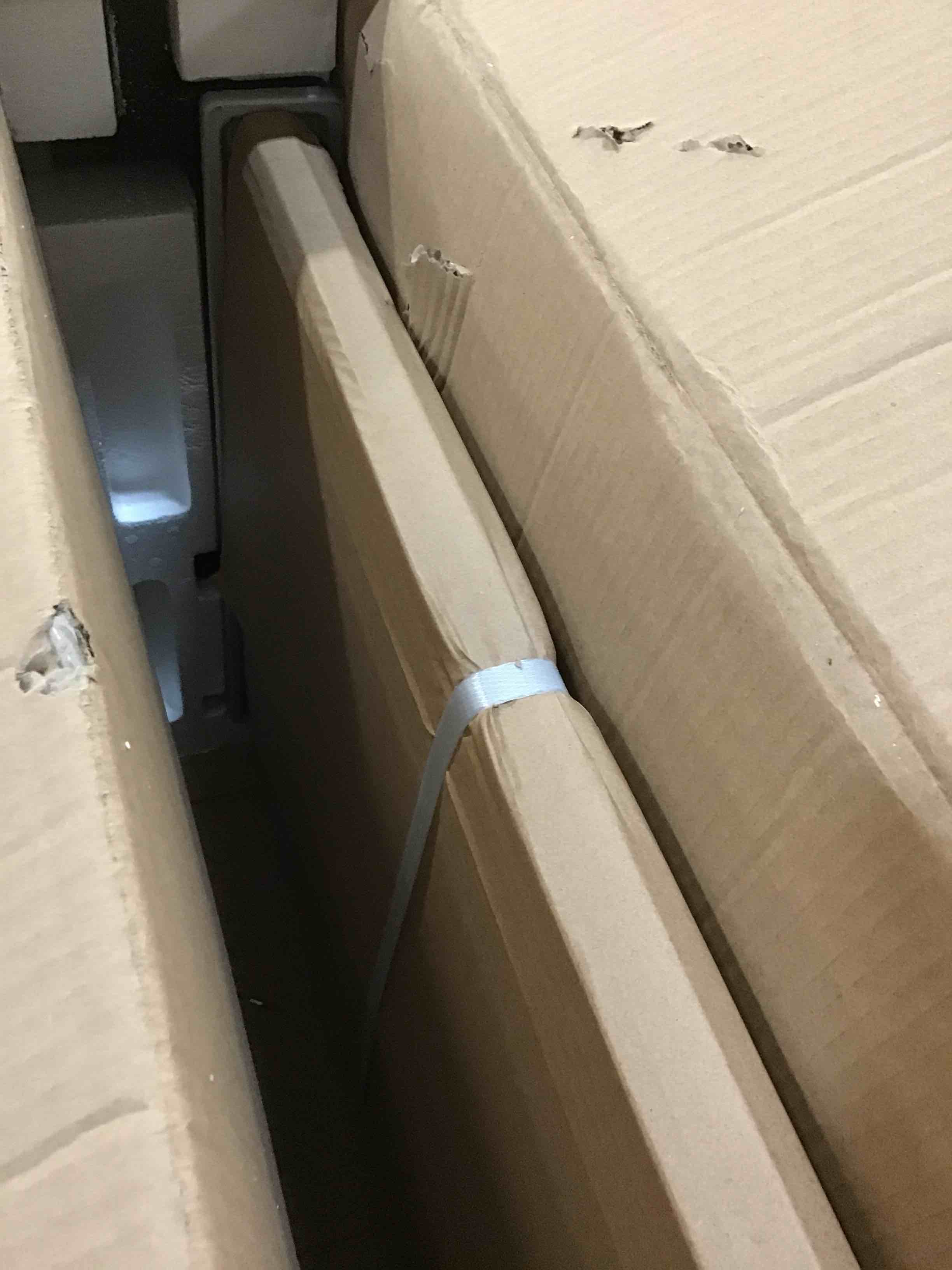 https://s3.amazonaws.com/lotting-images-prod/bidfta/BLU4931324_1704975906185.jpeg
