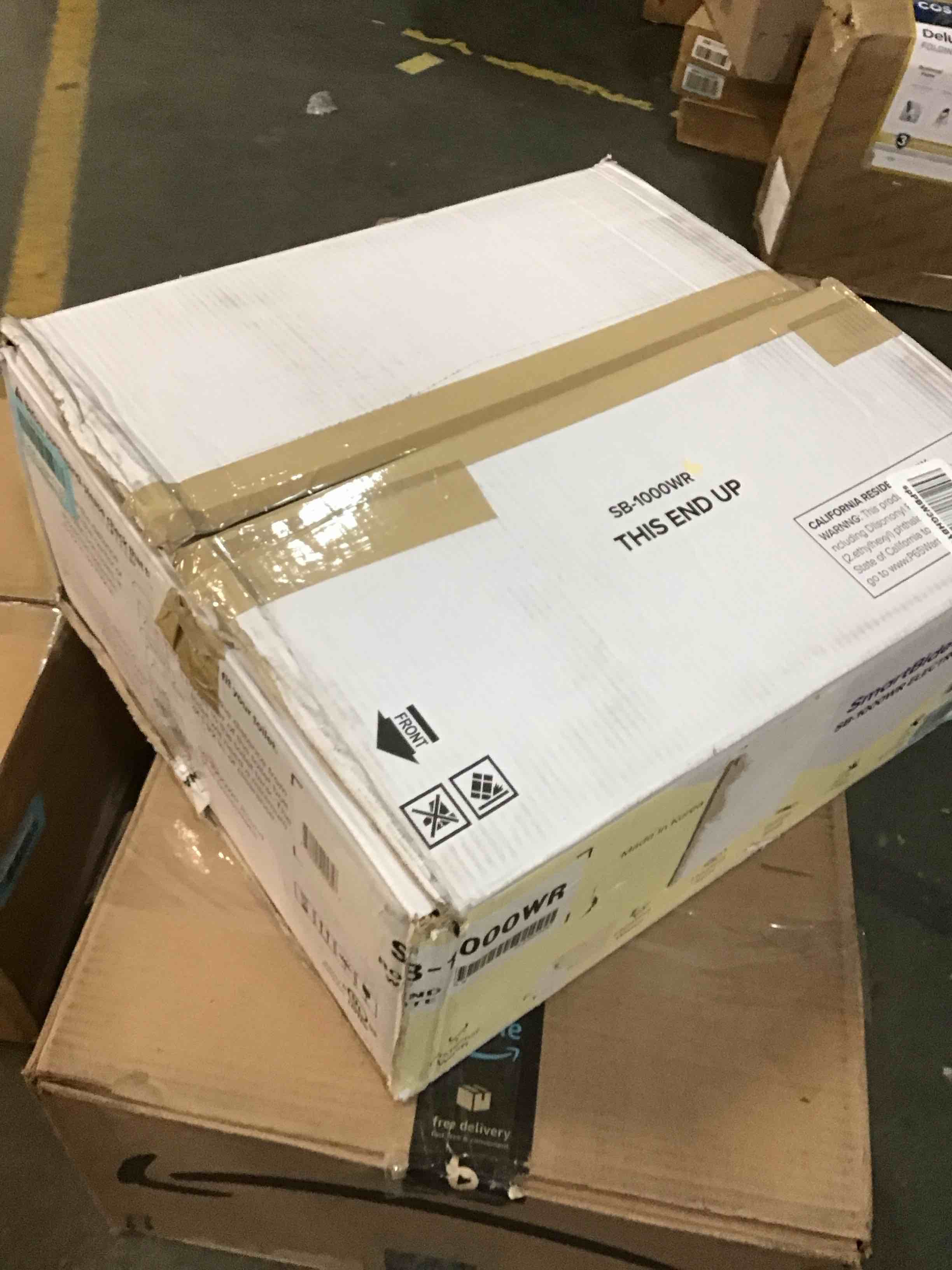 https://s3.amazonaws.com/lotting-images-prod/bidfta/BLU4931958_1705669561922.jpeg