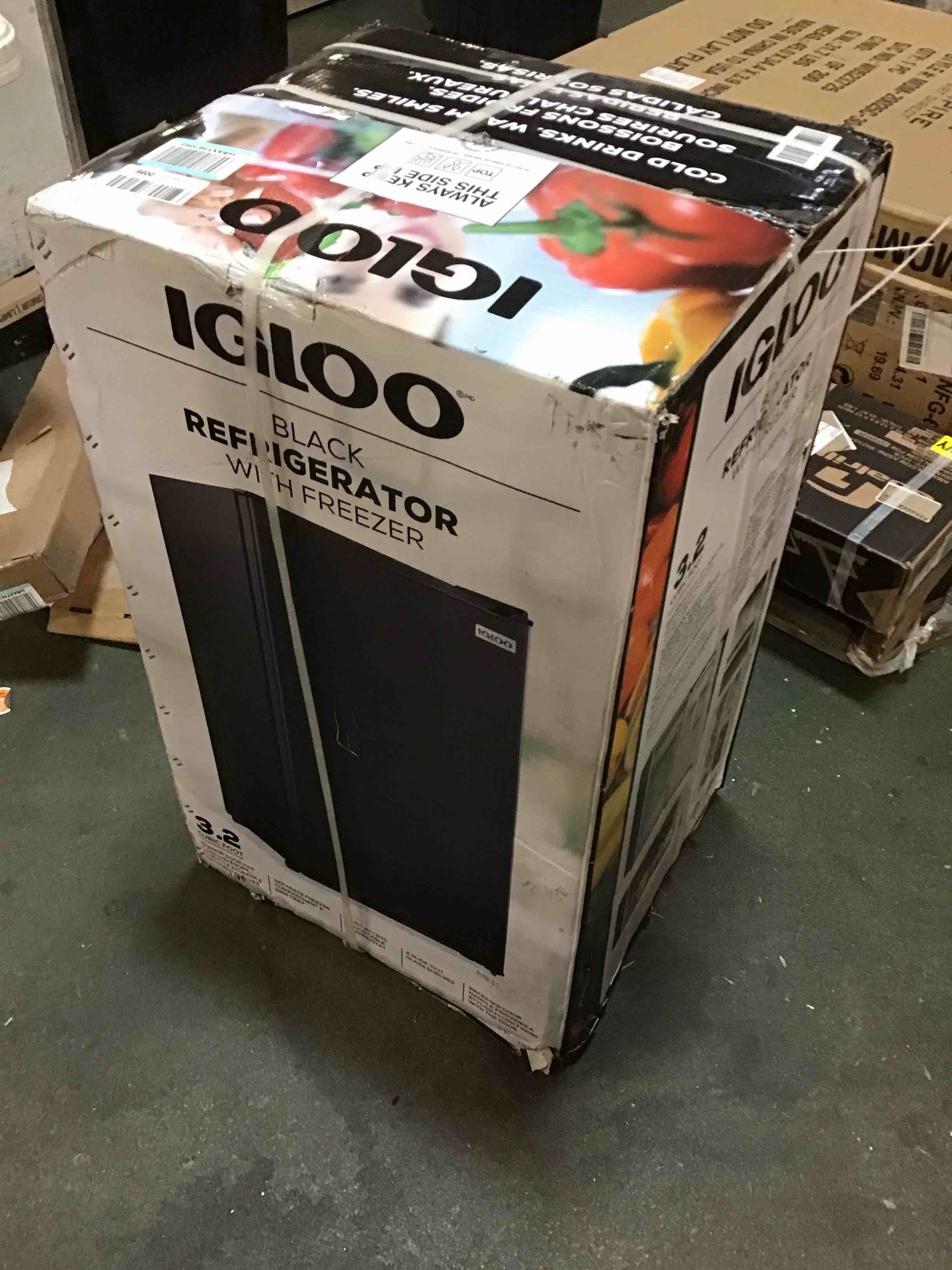 https://s3.amazonaws.com/lotting-images-prod/bidfta/BLU4932209_1705764297102.jpeg