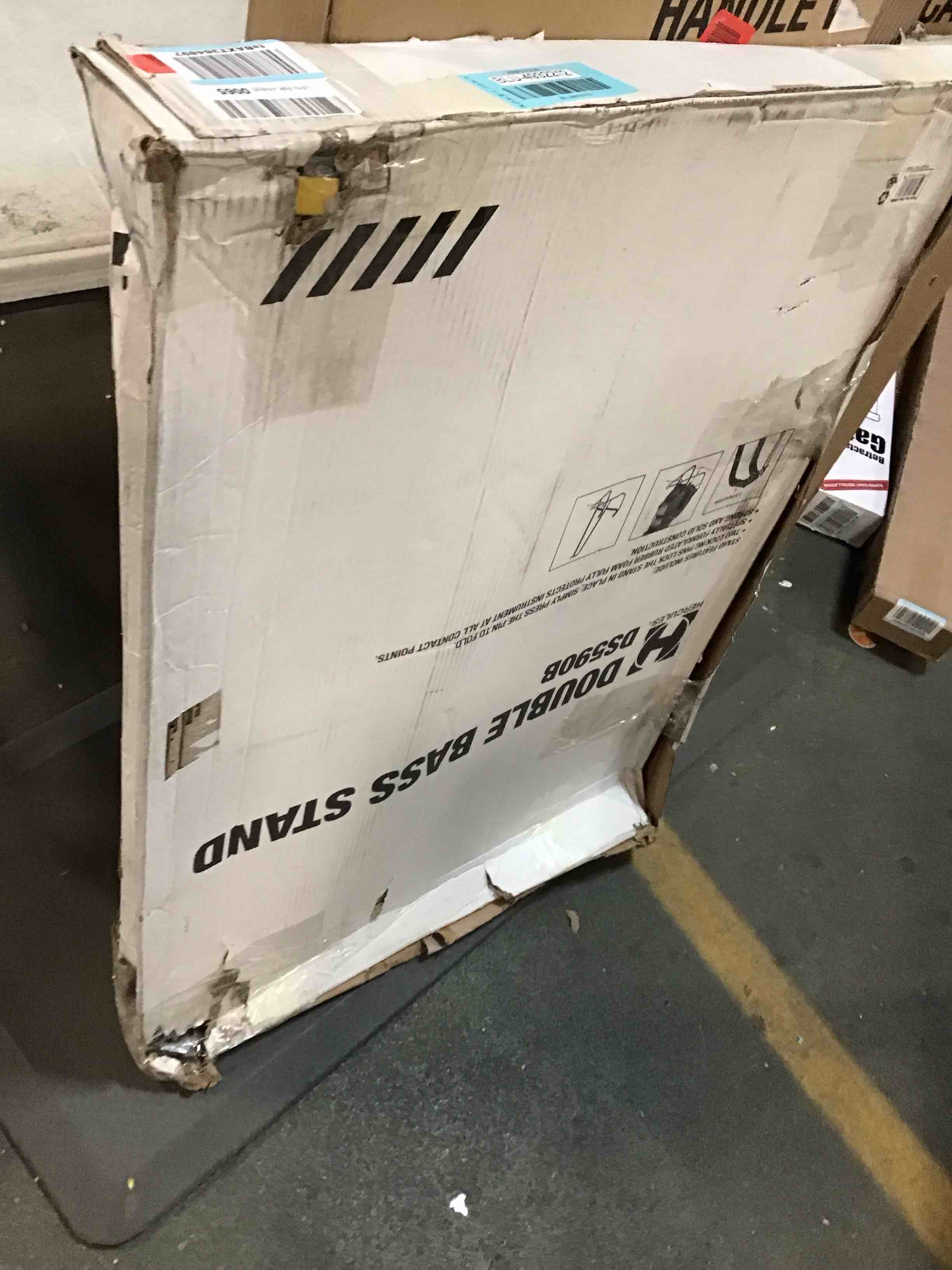 https://s3.amazonaws.com/lotting-images-prod/bidfta/BLU4932212_1705764498797.jpeg