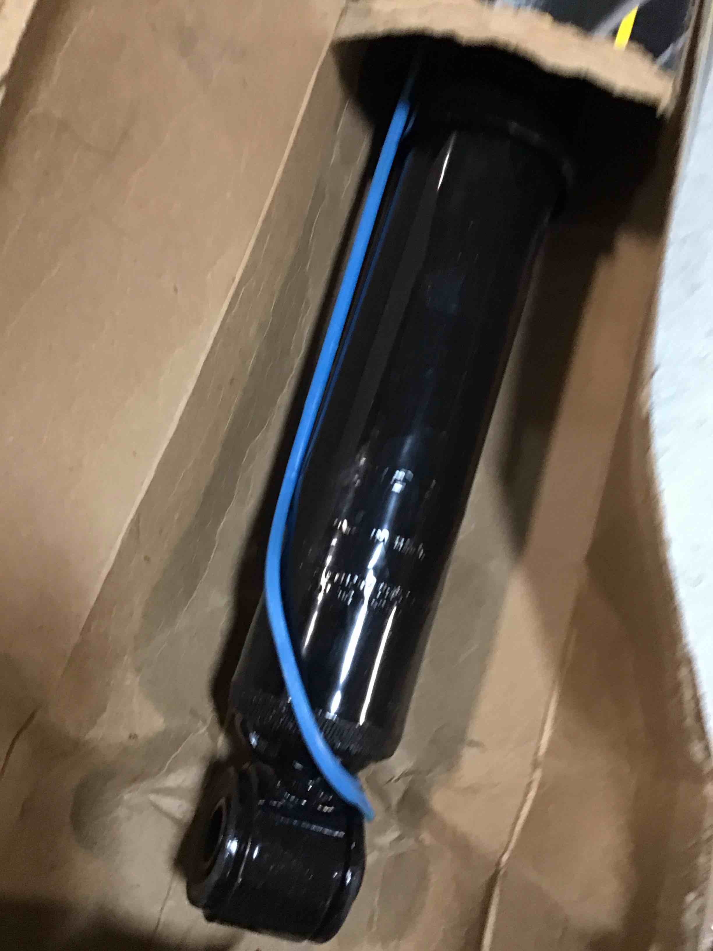 https://s3.amazonaws.com/lotting-images-prod/bidfta/BLU4932229_1705766054359.jpeg