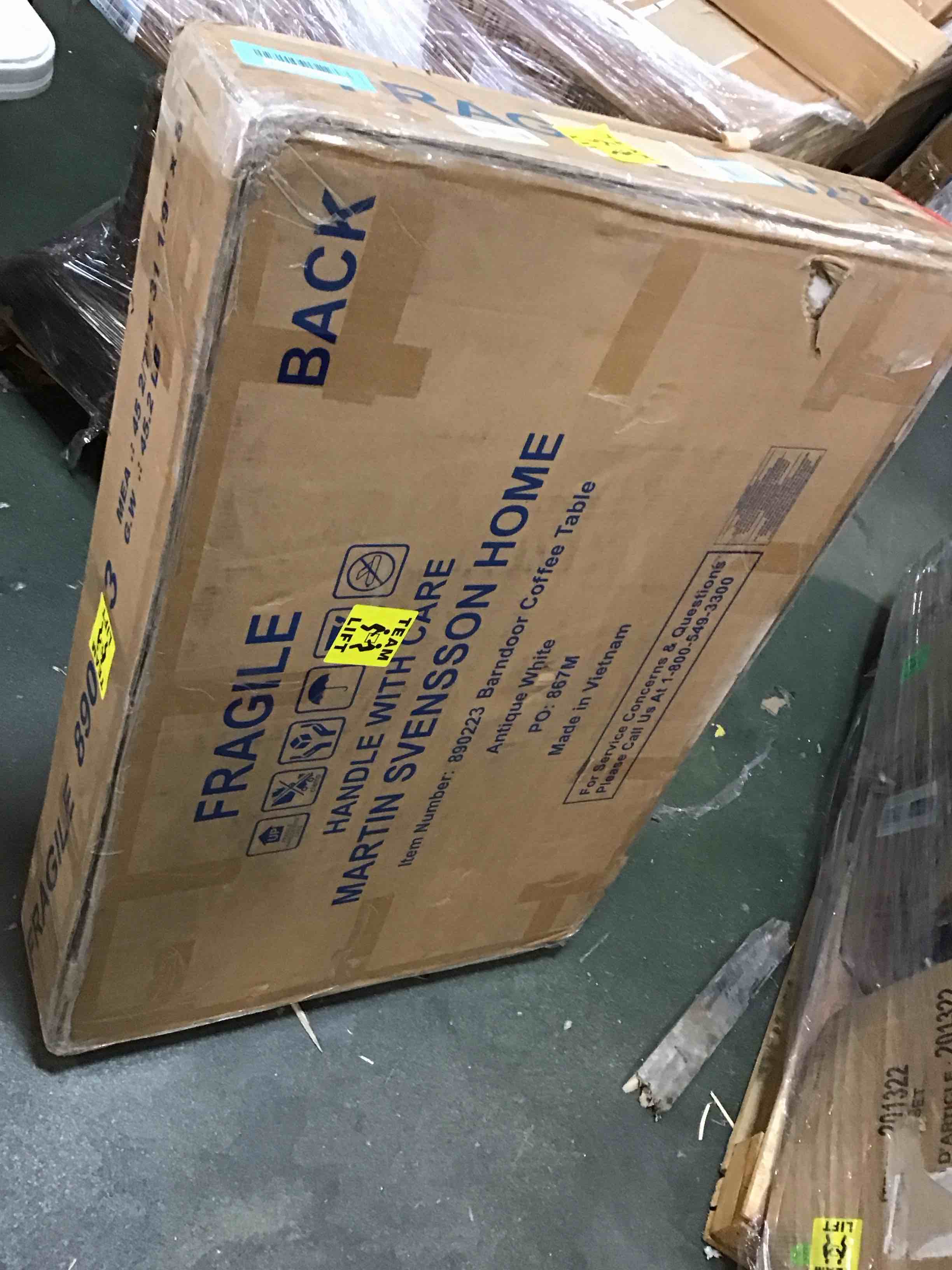 https://s3.amazonaws.com/lotting-images-prod/bidfta/BLU4932254_1705768246543.jpeg