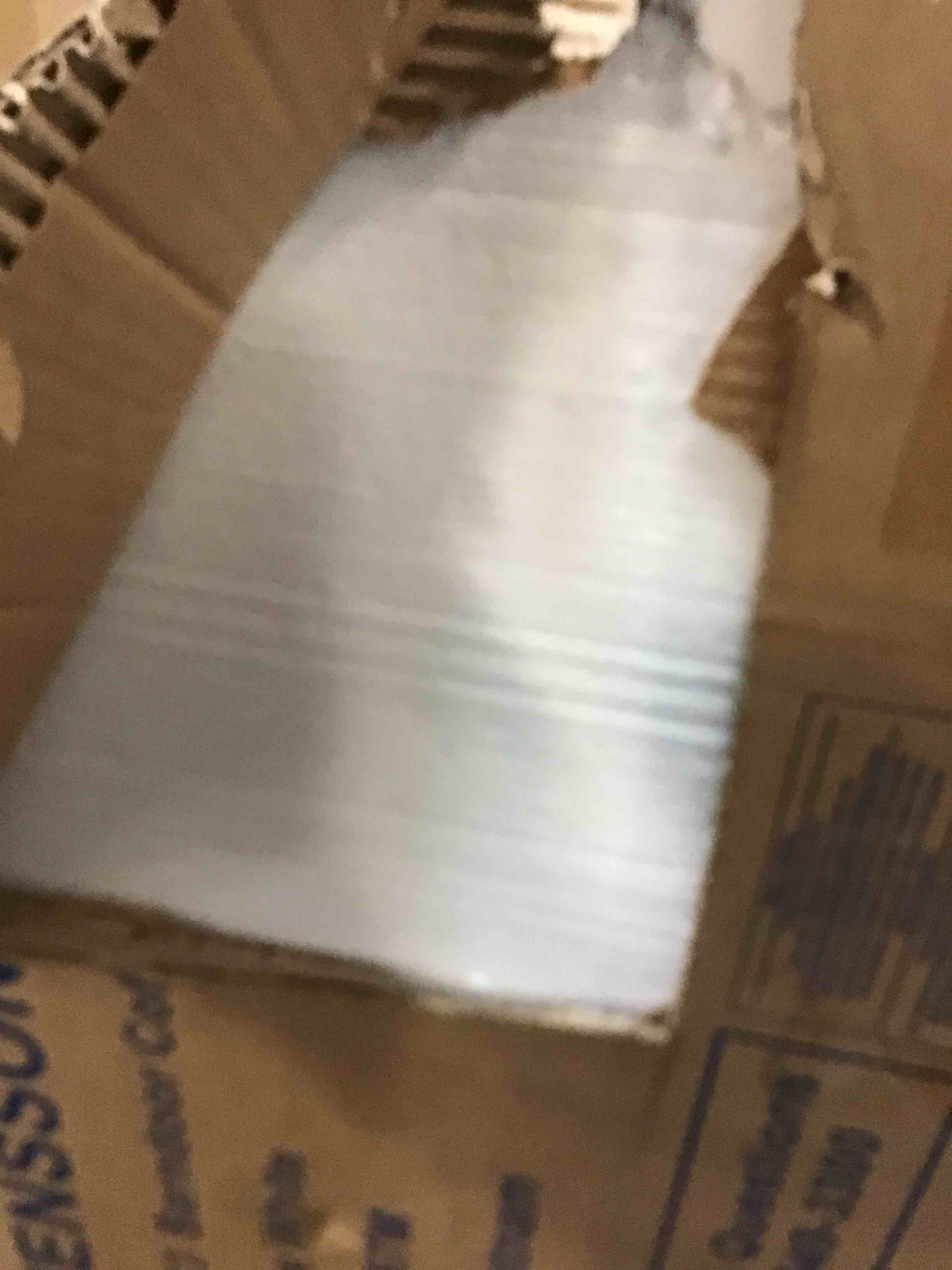 https://s3.amazonaws.com/lotting-images-prod/bidfta/BLU4932254_1705768276009.jpeg