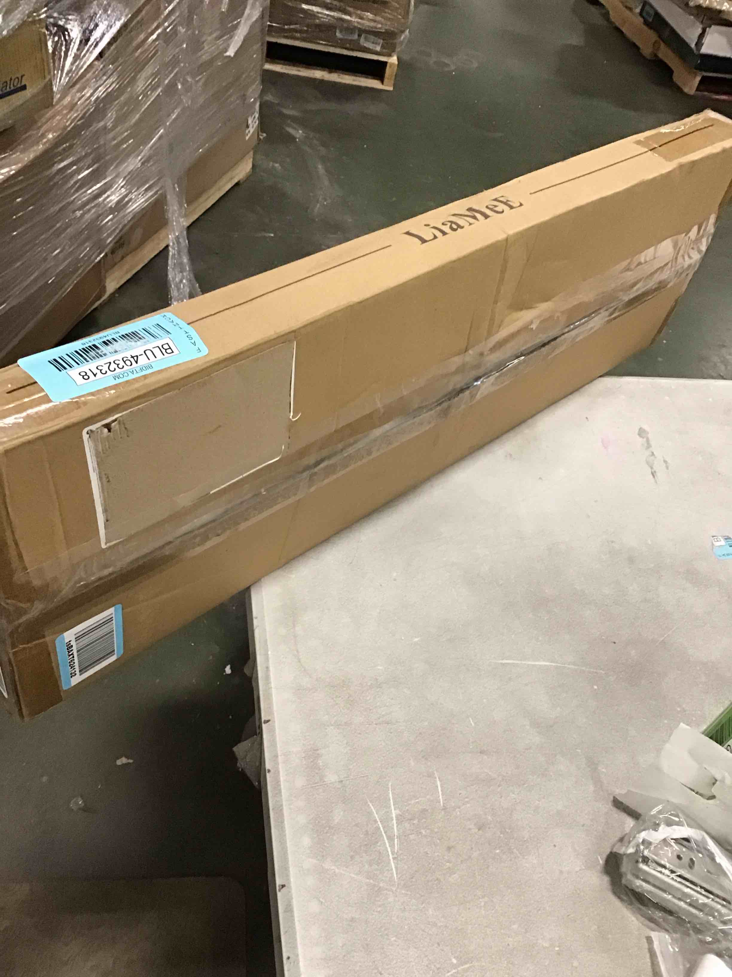 https://s3.amazonaws.com/lotting-images-prod/bidfta/BLU4932318_1705926431904.jpeg