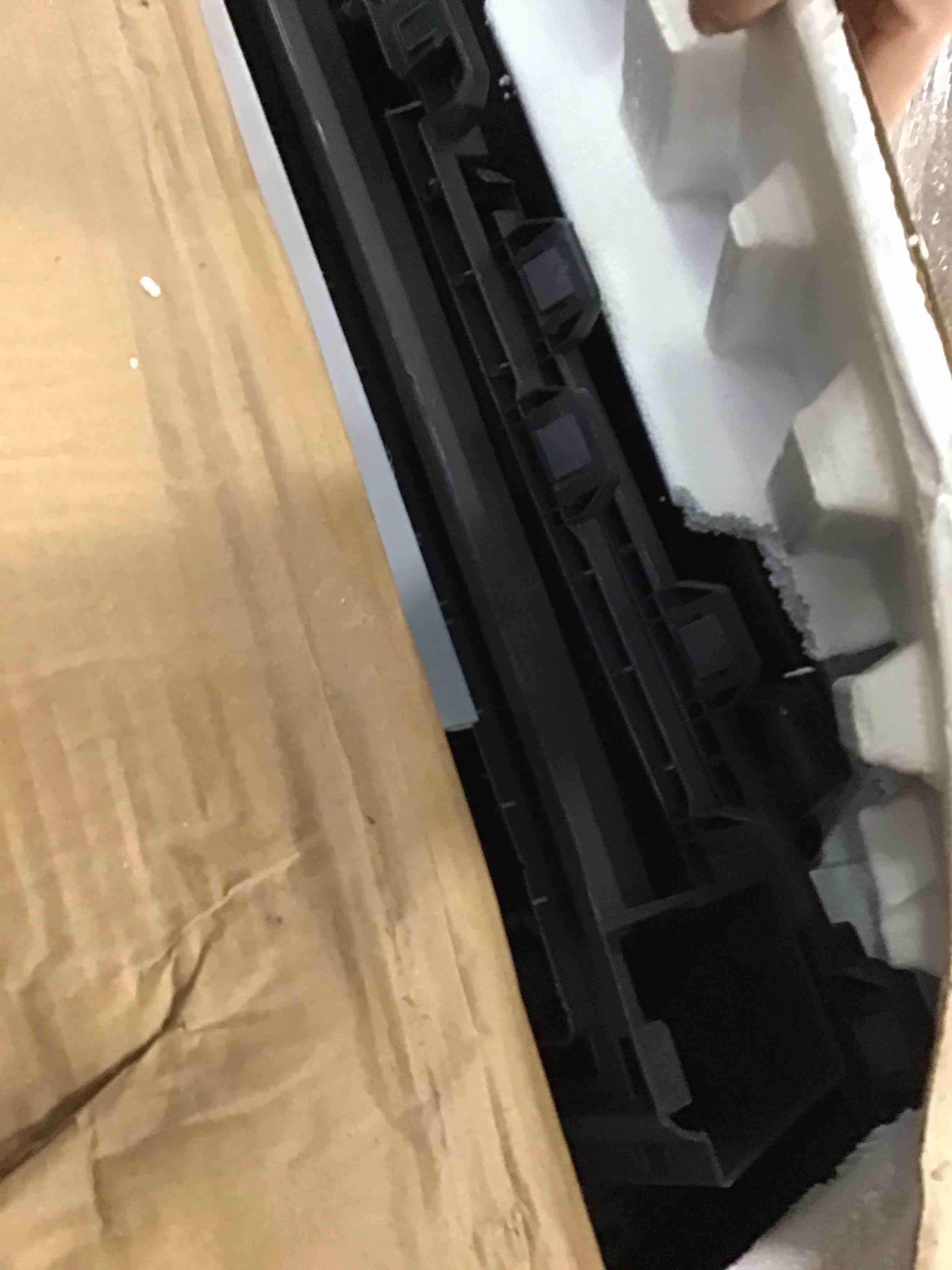 https://s3.amazonaws.com/lotting-images-prod/bidfta/BLU4932368_1705932906242.jpeg