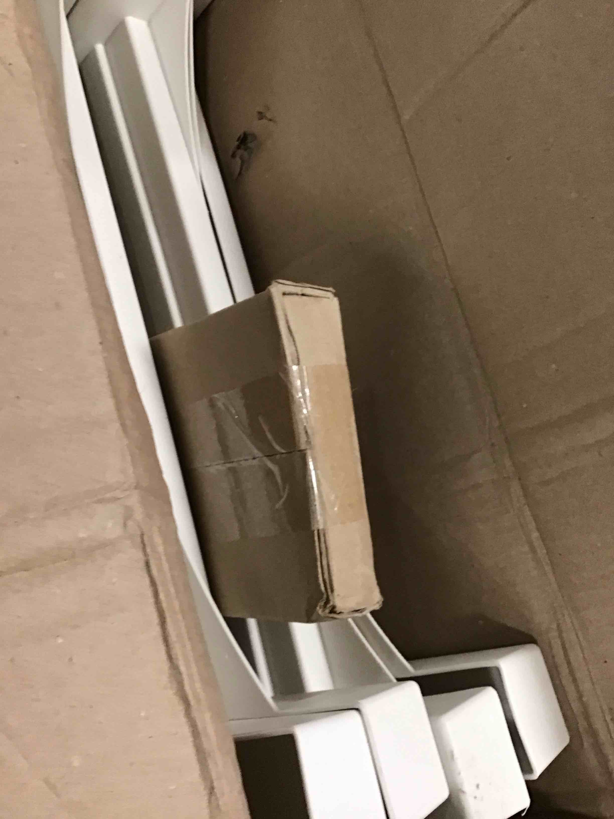 https://s3.amazonaws.com/lotting-images-prod/bidfta/BLU4932374_1705933440604.jpeg