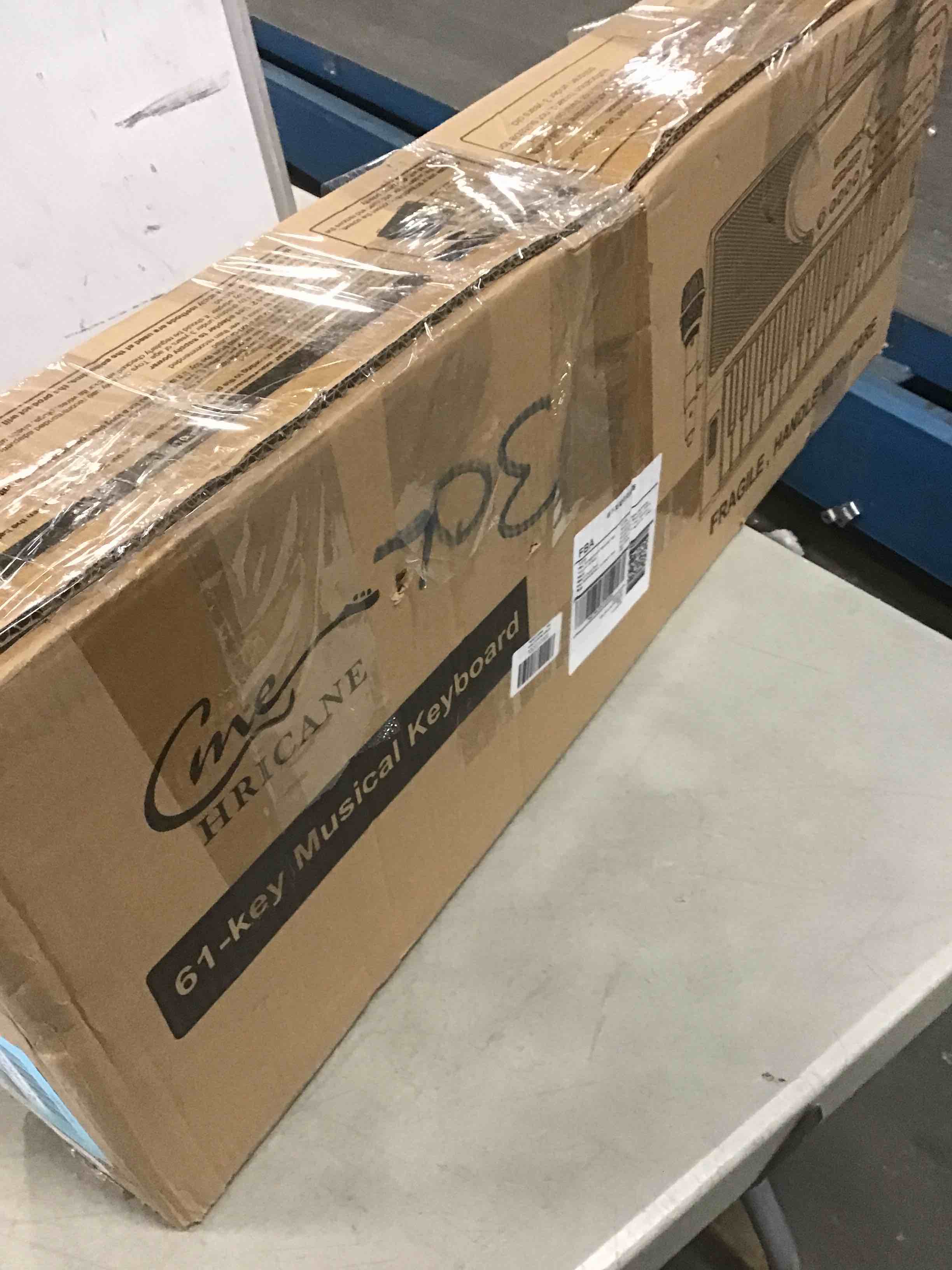 https://s3.amazonaws.com/lotting-images-prod/bidfta/BLU4932853_1705422923930.jpeg